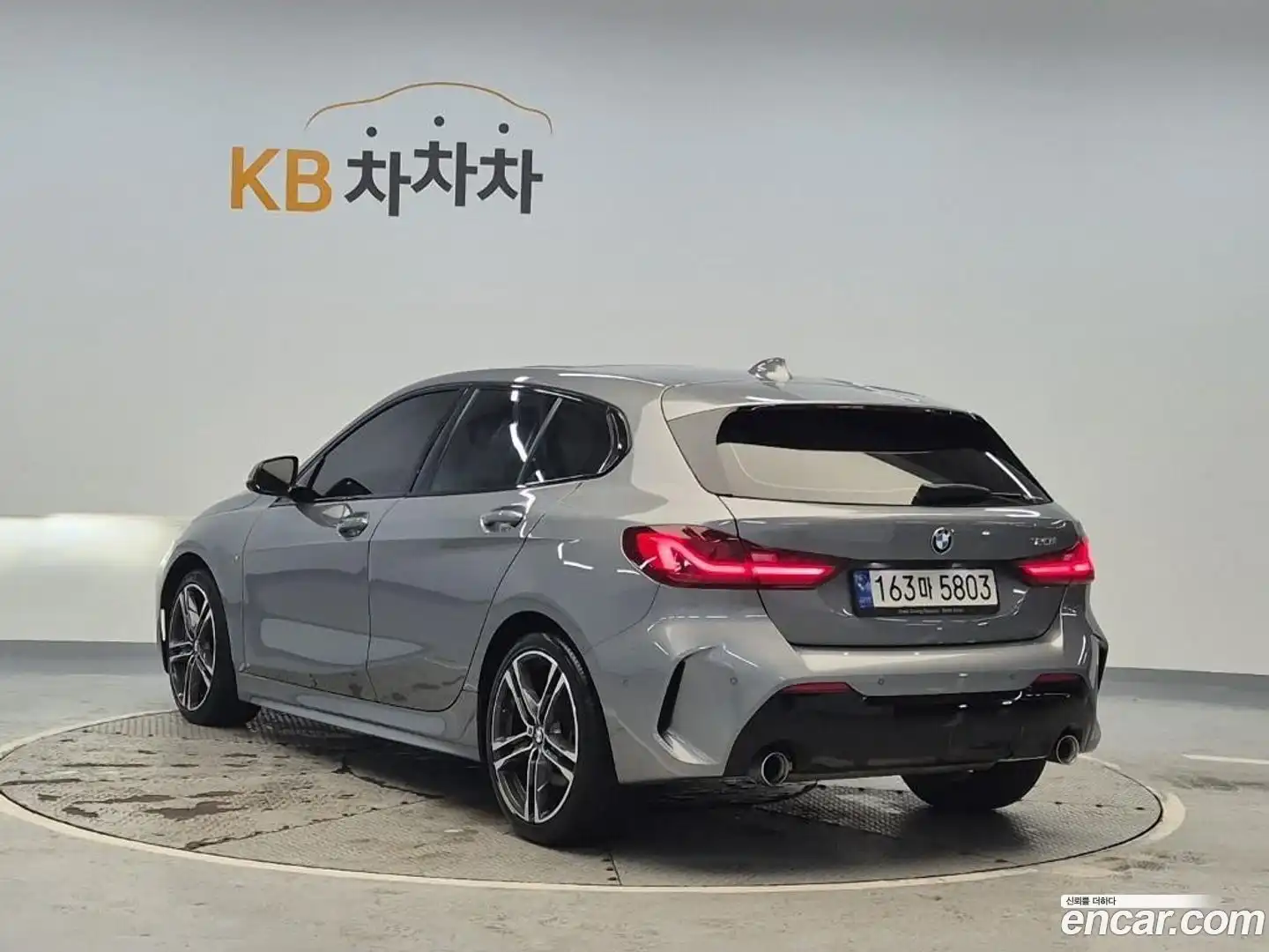 1-Series BMW 2022.5-OUTER-002