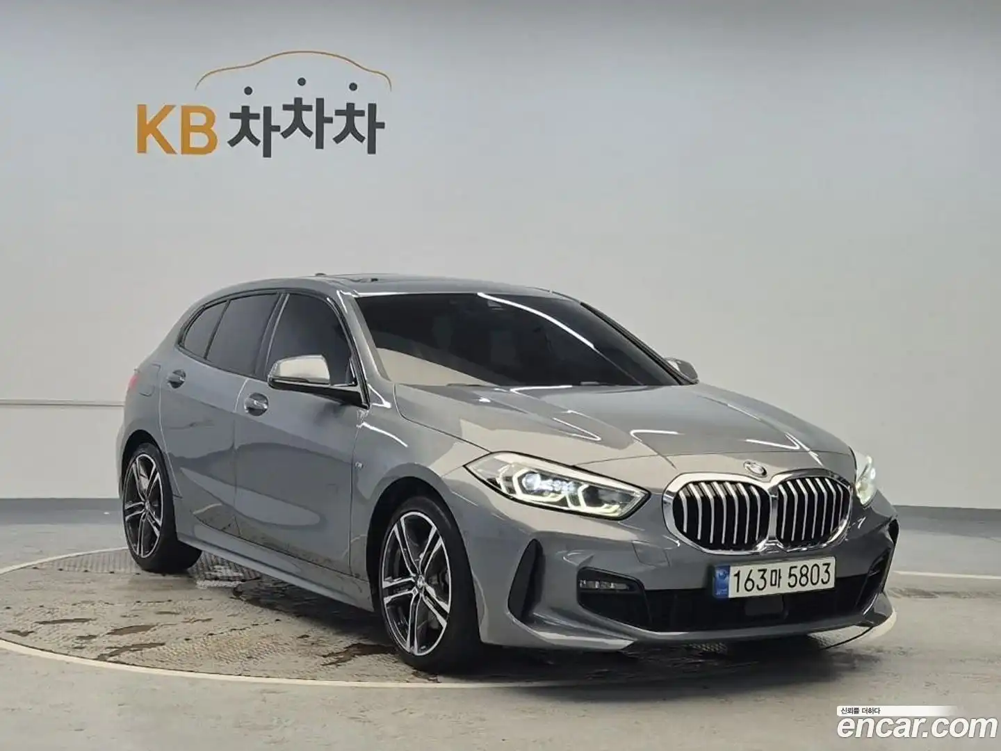 1-Series BMW 2022.5-OUTER-003