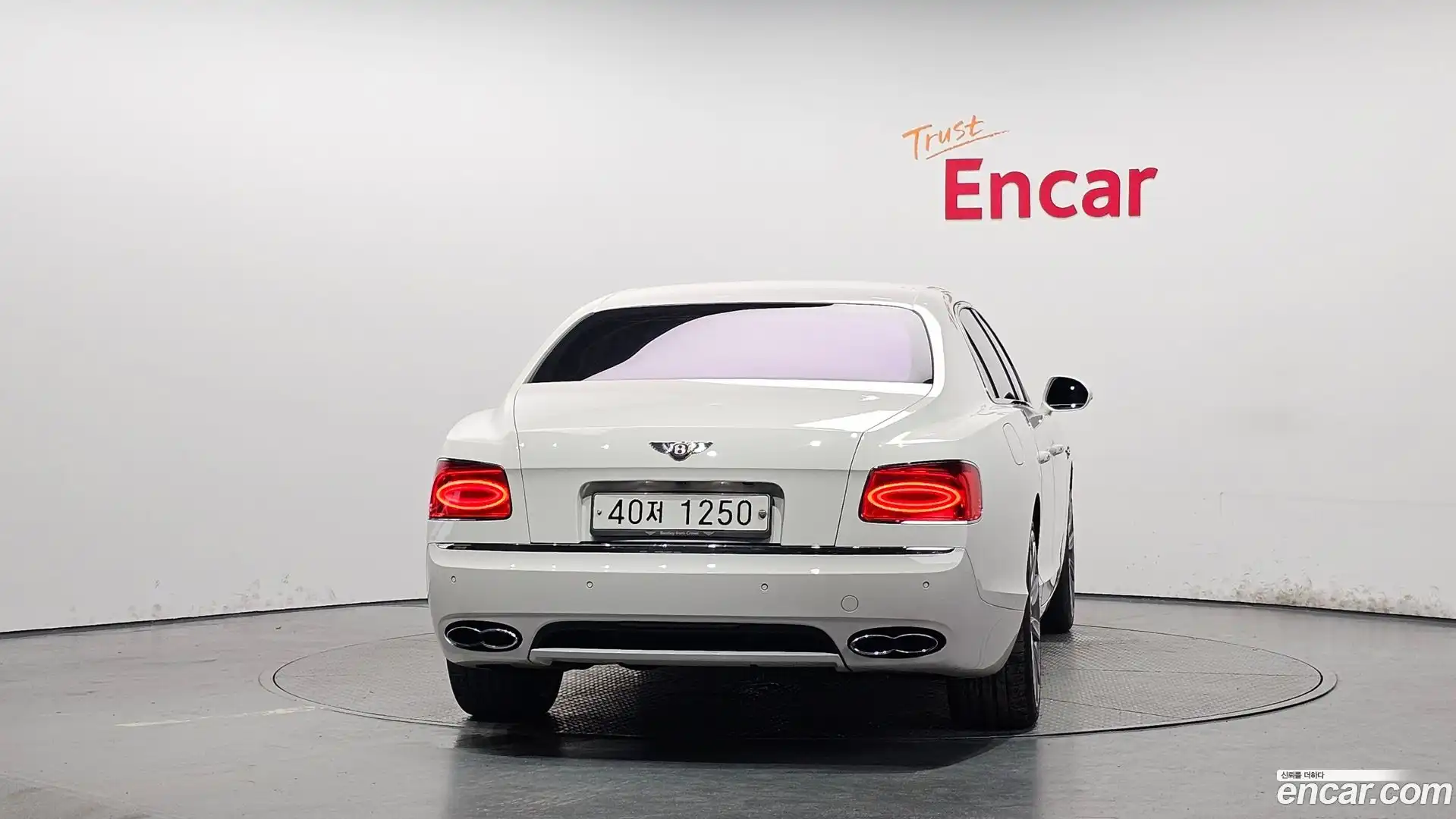 Flying Spur Bentley 2018.6-OUTER-004