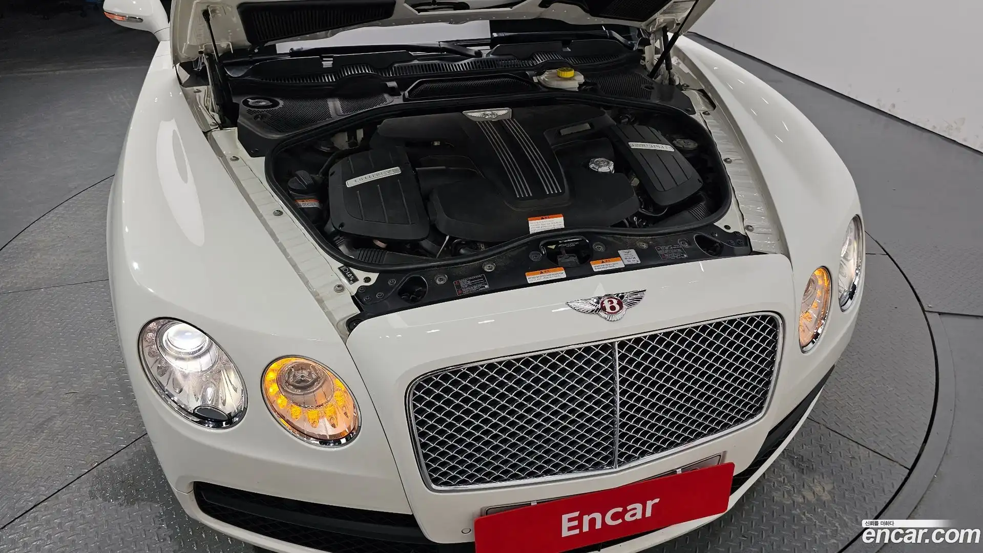 Flying Spur Bentley 2018.6-OUTER-006