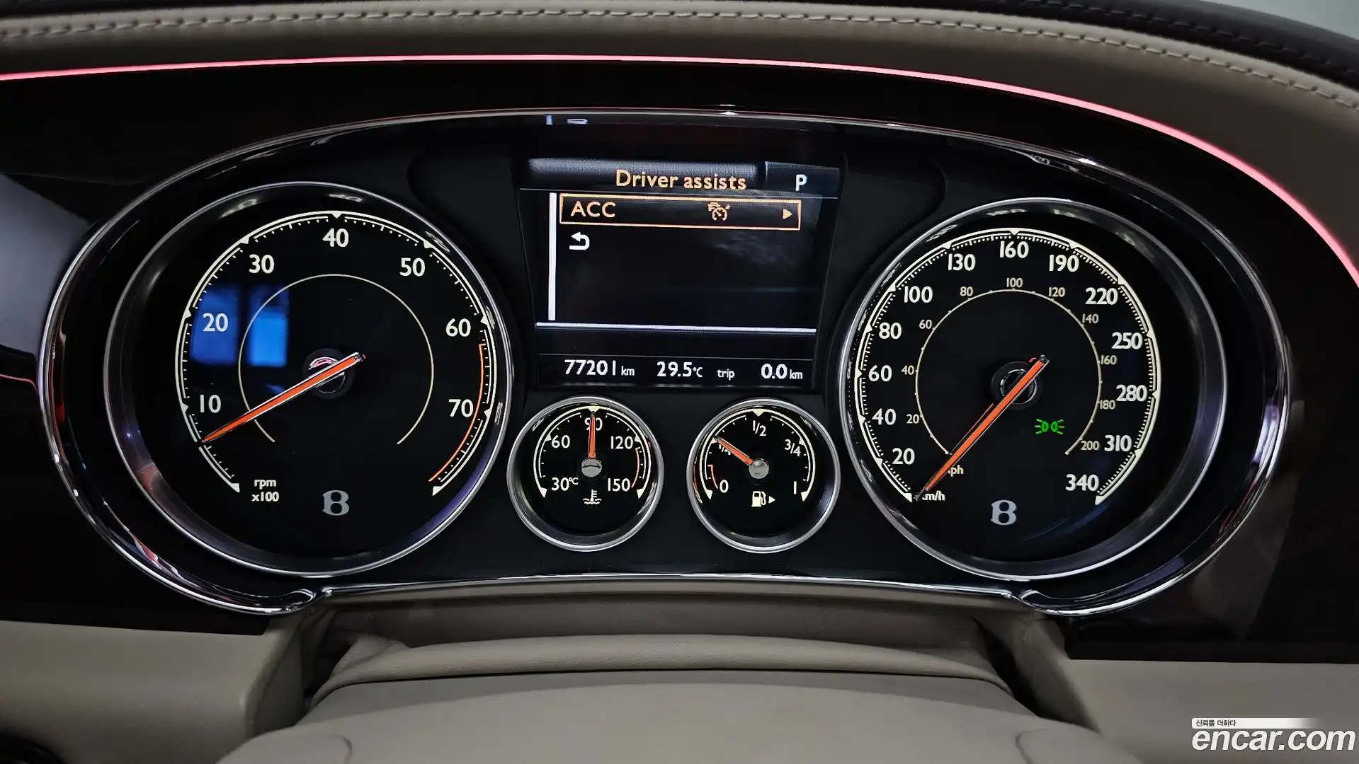 Flying Spur Bentley 2018.6-INNER-008