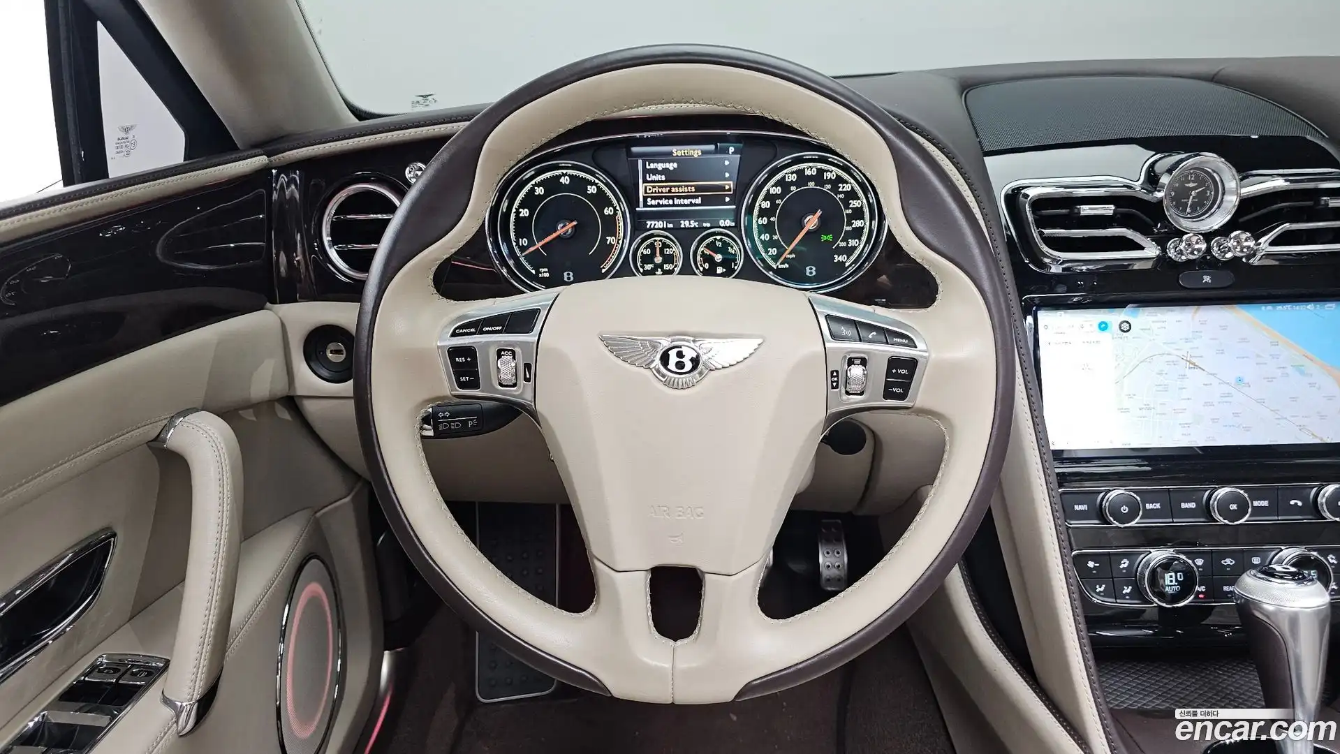 Flying Spur Bentley 2018.6-OPTION-017