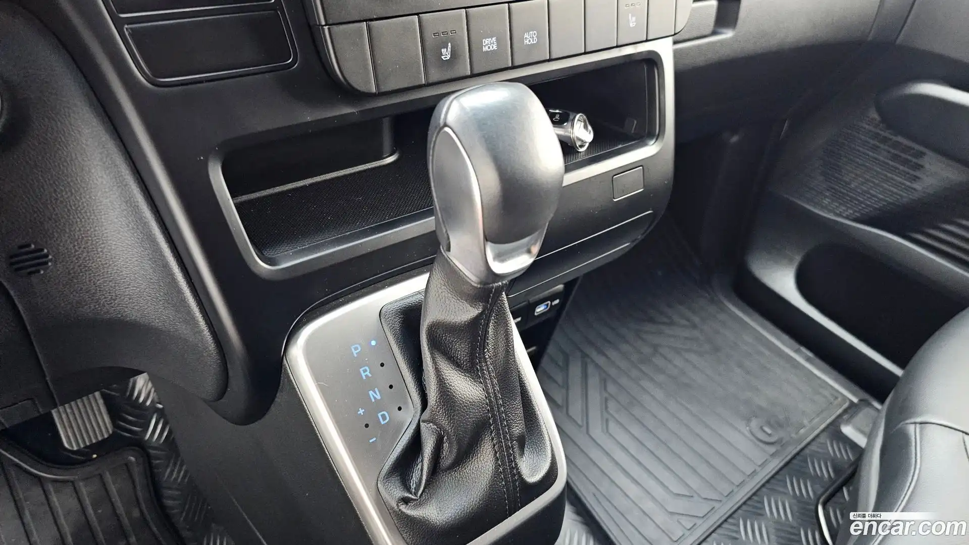 Staria Hyundai 2021.8-INNER-009