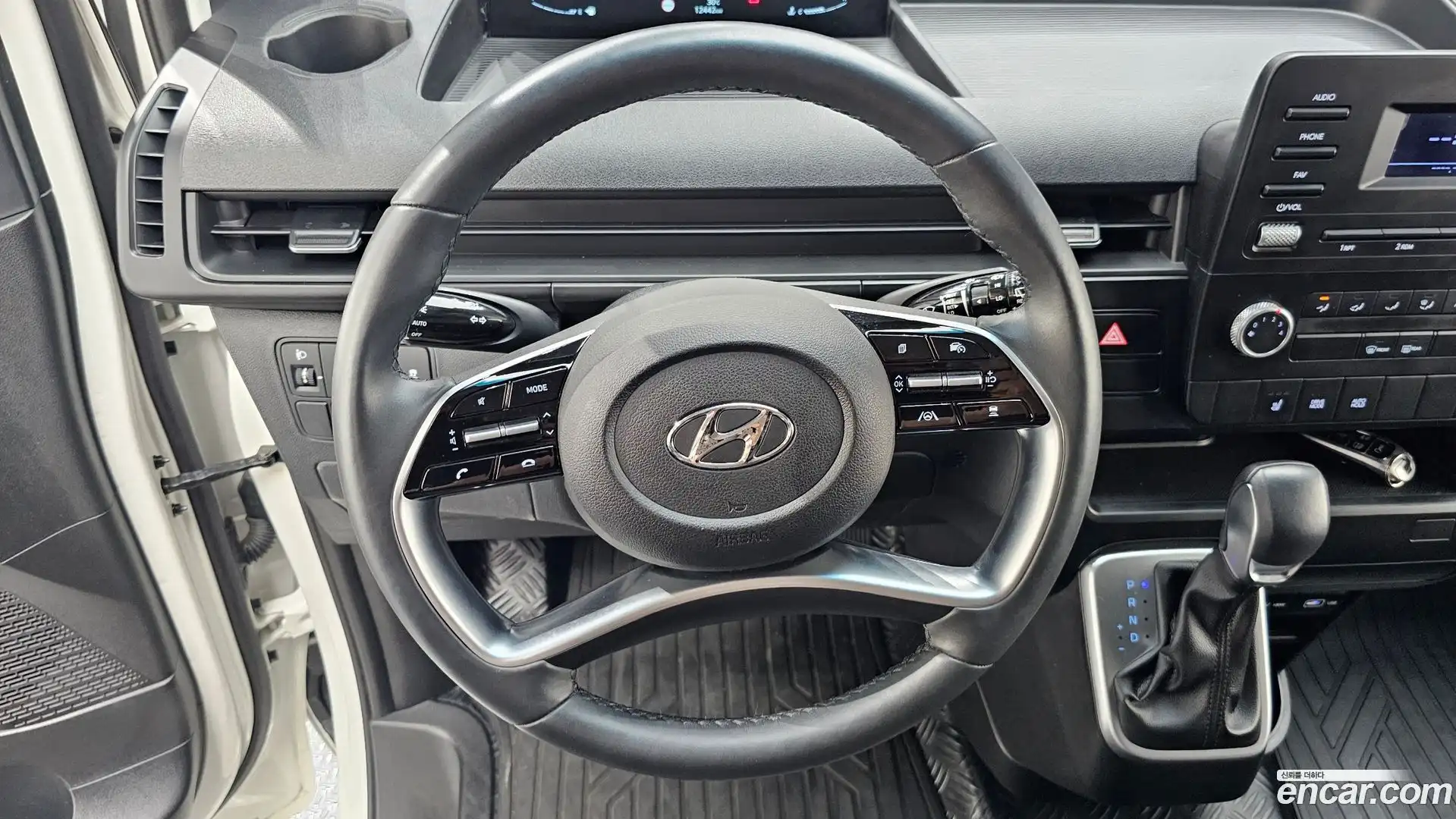 Staria Hyundai 2021.8-OPTION-017