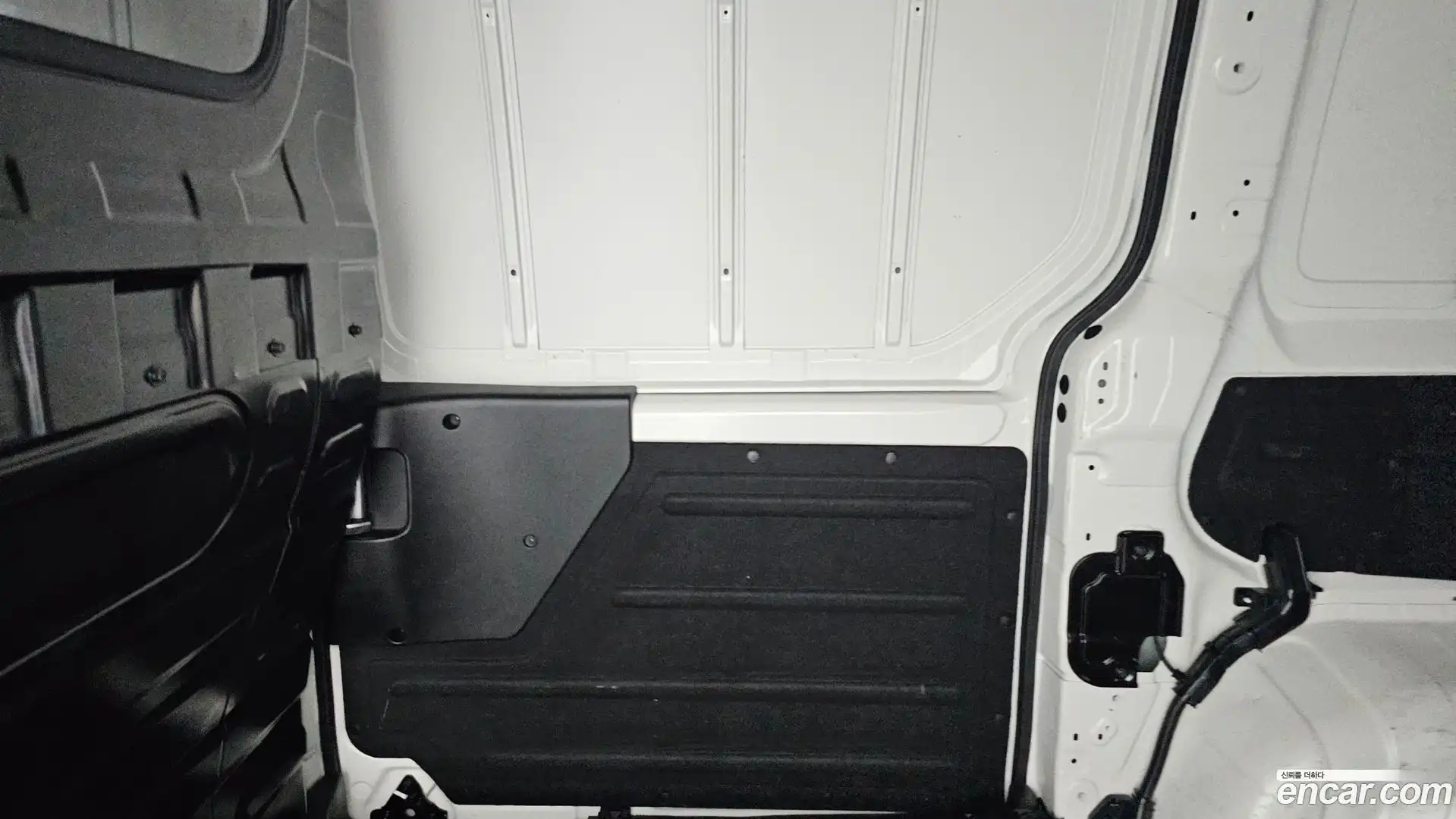 Staria Hyundai 2021.8-INNER-035