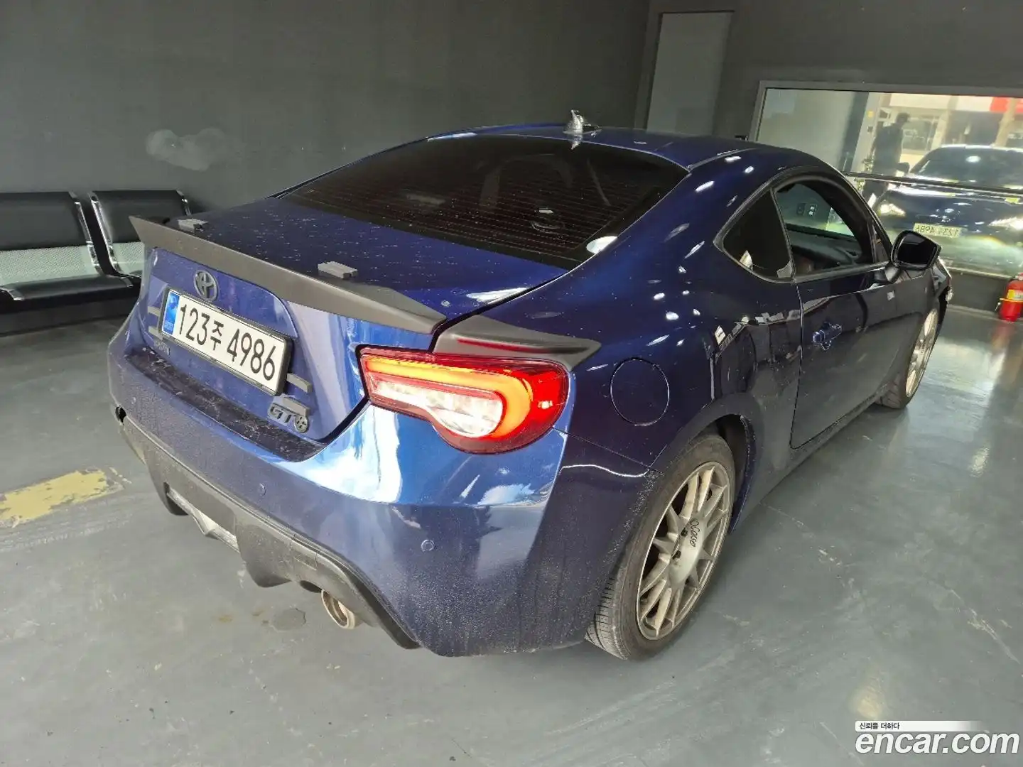 86 Toyota 2012.10-INNER-007