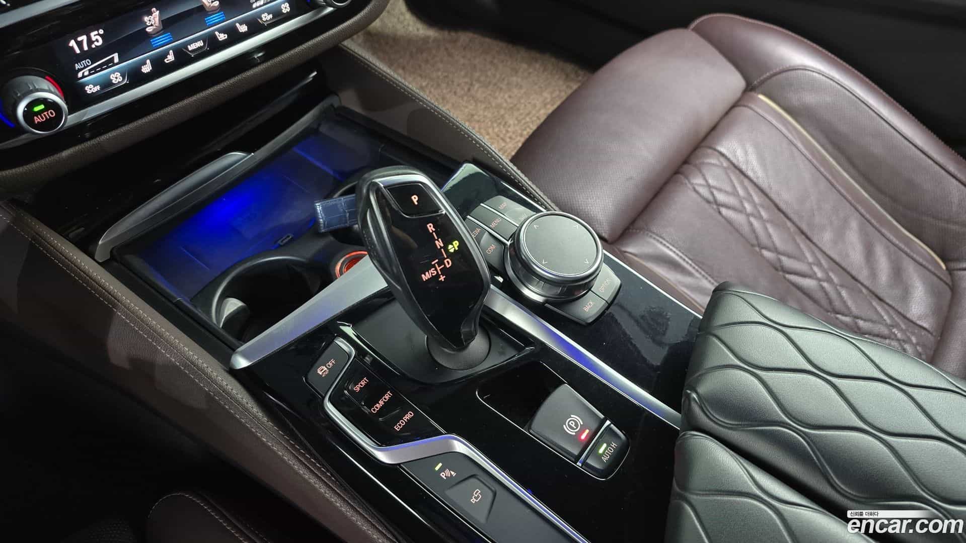 5-Series BMW 2018.7-INNER-009