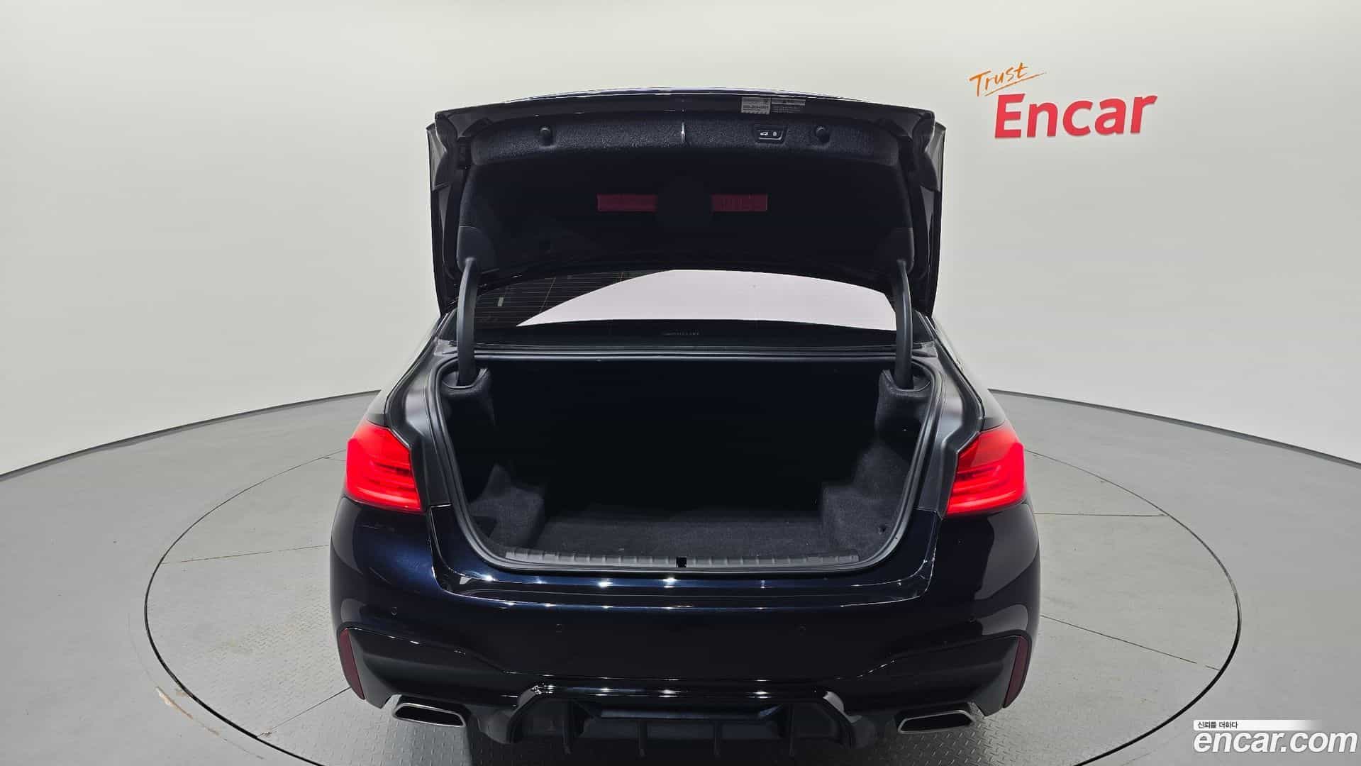 5-Series BMW 2018.7-OPTION-022