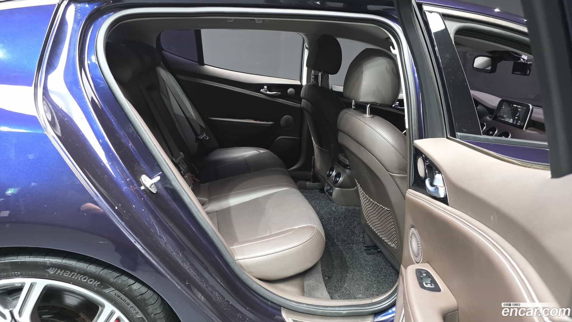 Stinger Kia 2017.7-OPTION-016