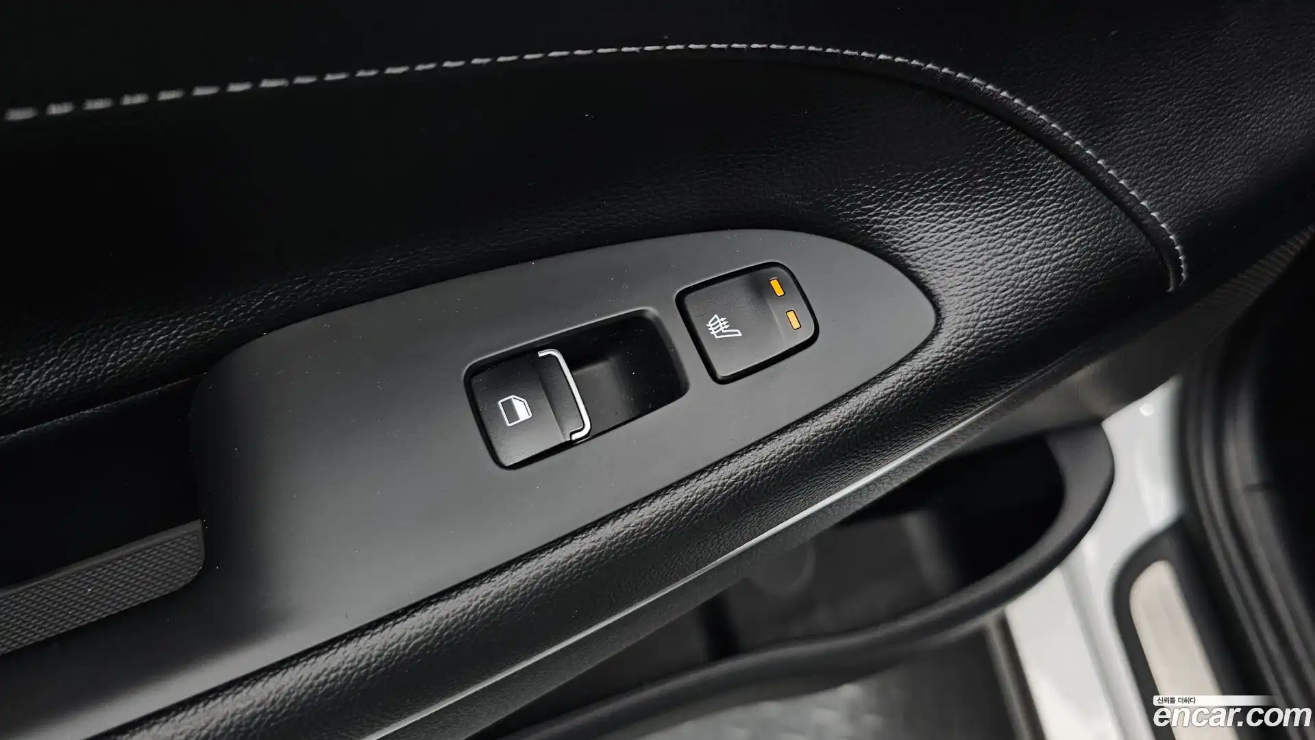 Grandeur Hyundai 2017.6-OPTION-023