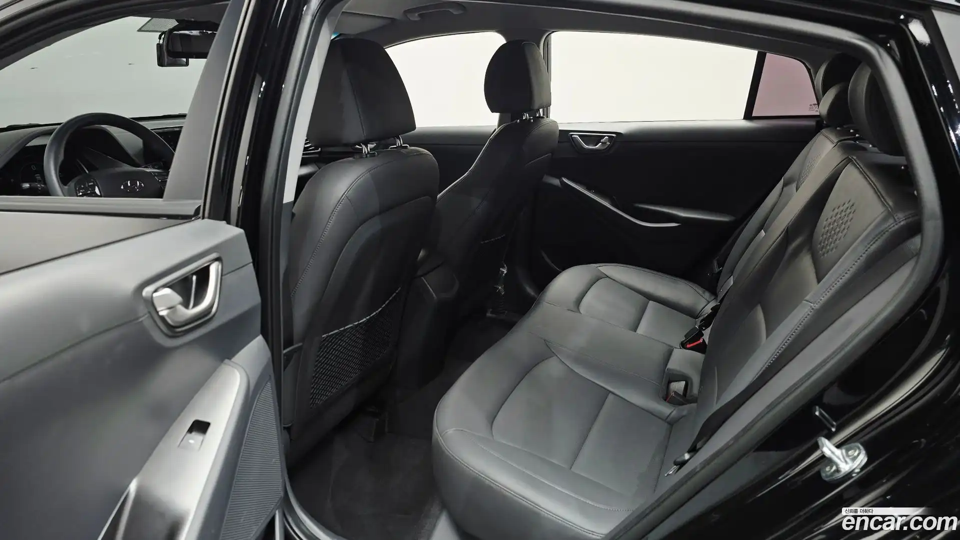 Ioniq Hyundai 2020.4-OPTION-015