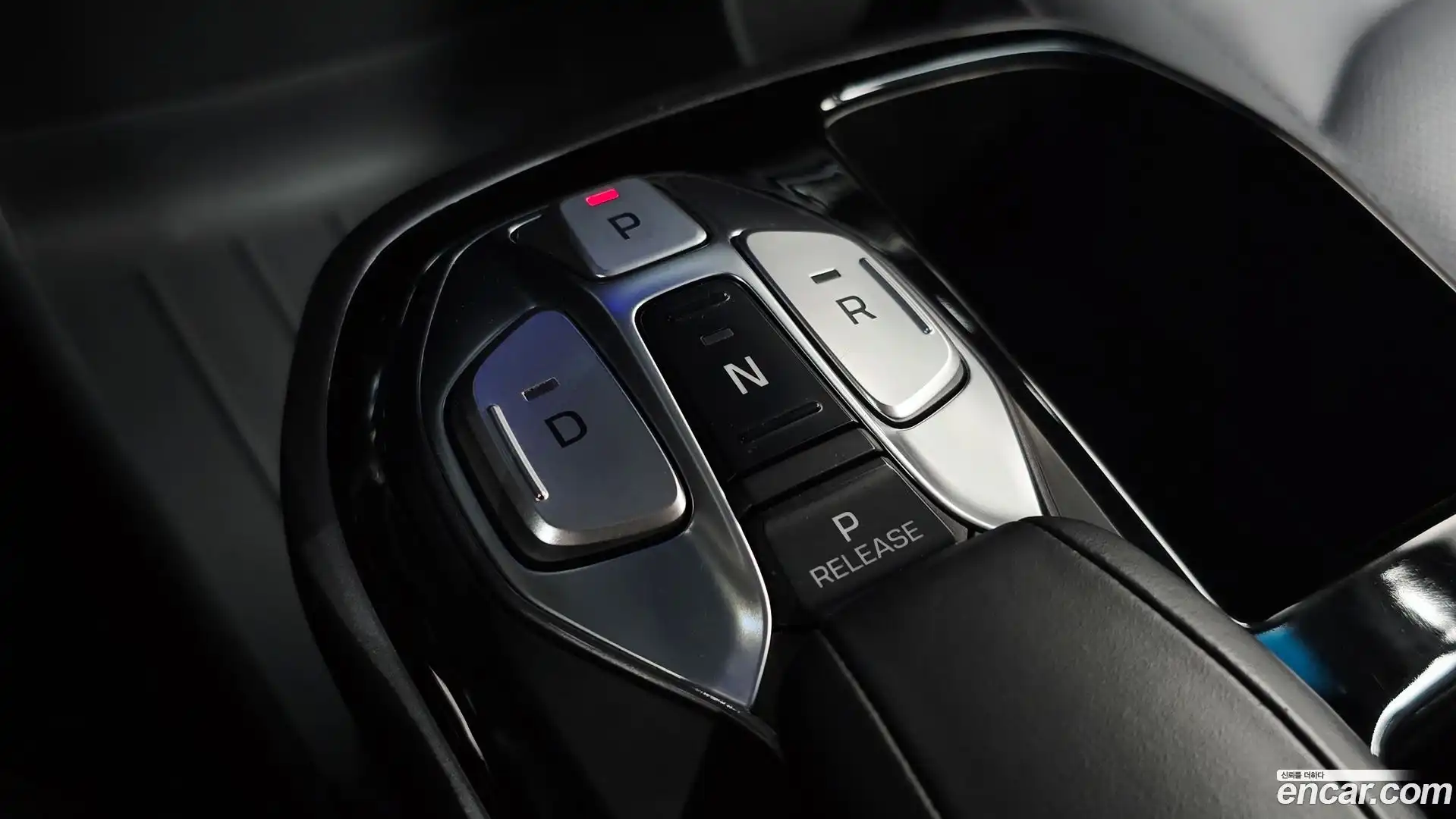 Ioniq Hyundai 2020.4-OPTION-019