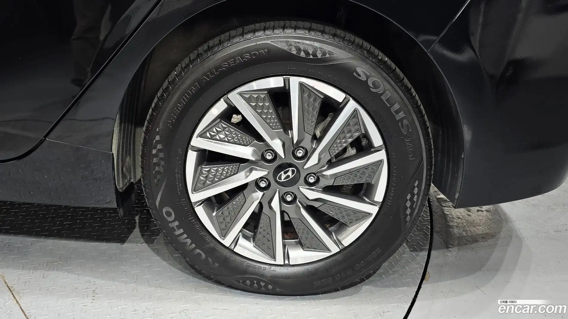 Ioniq Hyundai 2020.4-OUTER-031