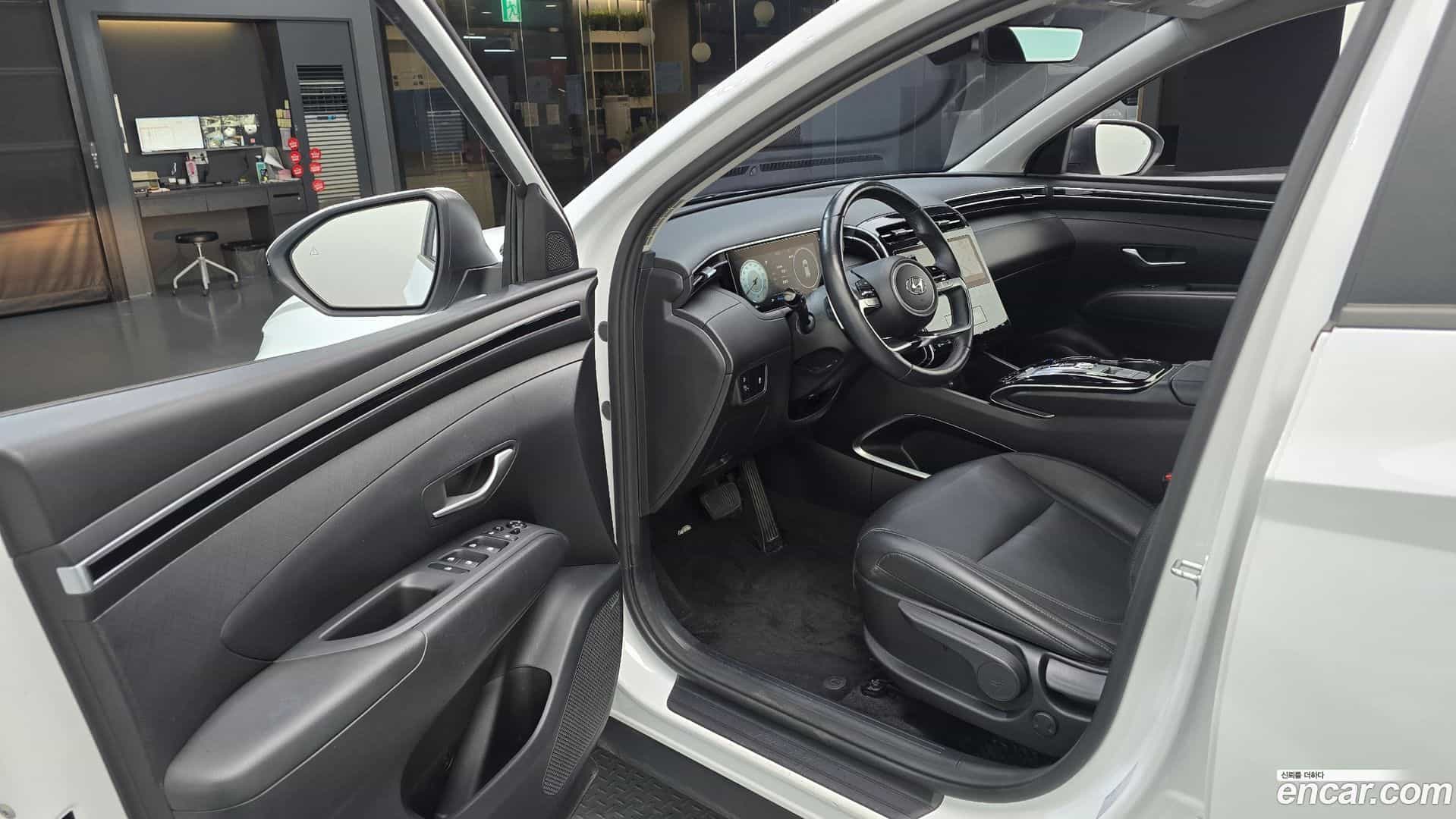 Tucson Hyundai 2021.2-INNER-010
