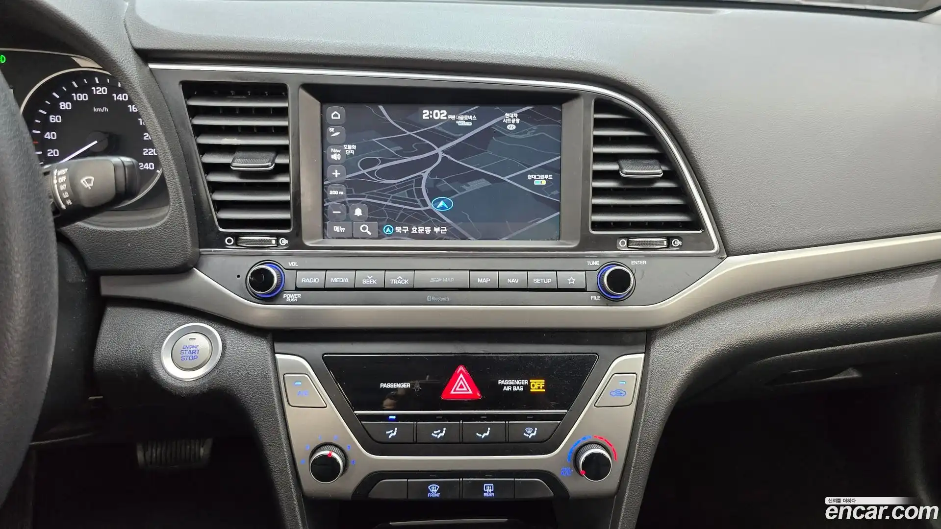 AVANTE Hyundai 2018.1-OPTION-018