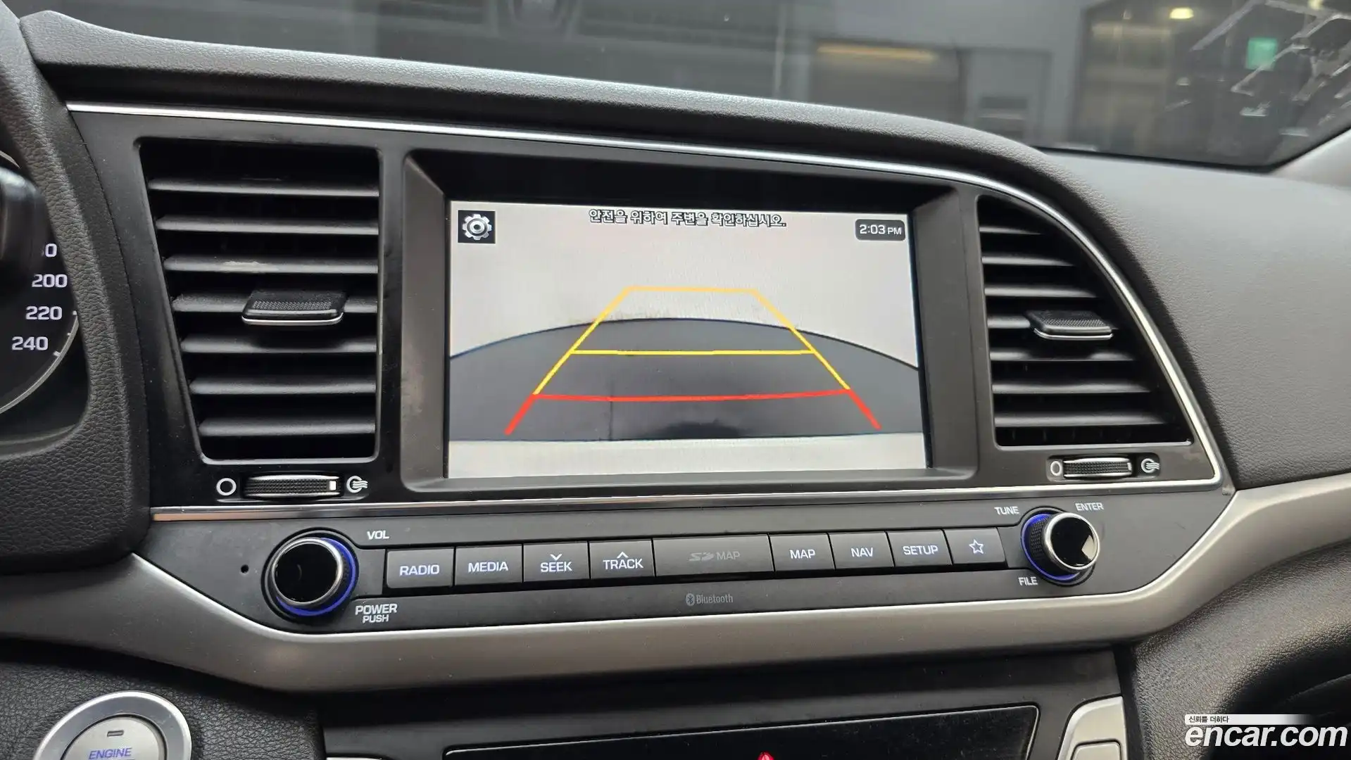 AVANTE Hyundai 2018.1-OPTION-019