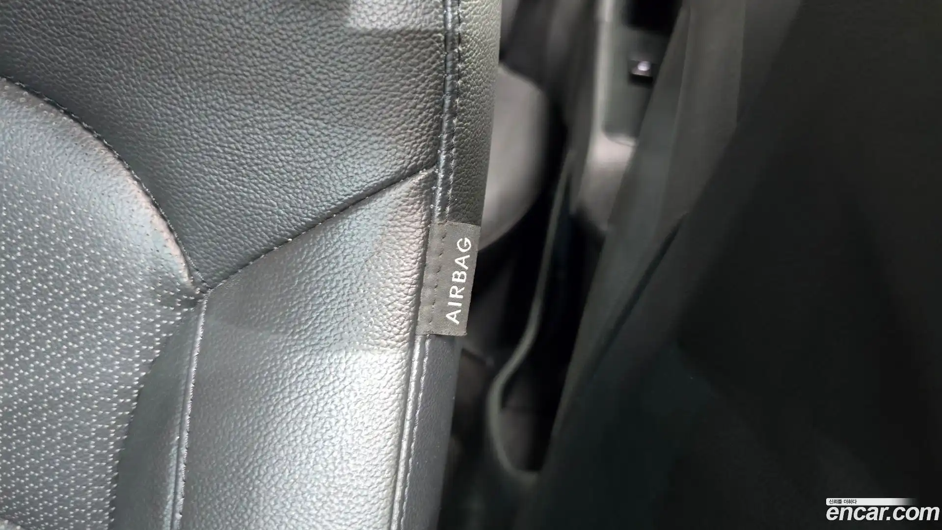 AVANTE Hyundai 2018.1-OPTION-022