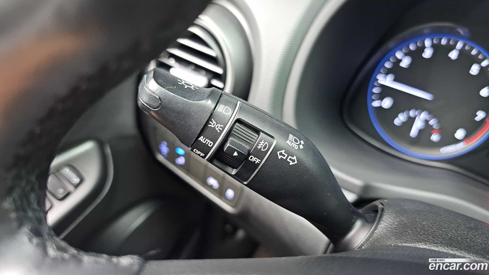 Kona Hyundai 2019.2-OPTION-040