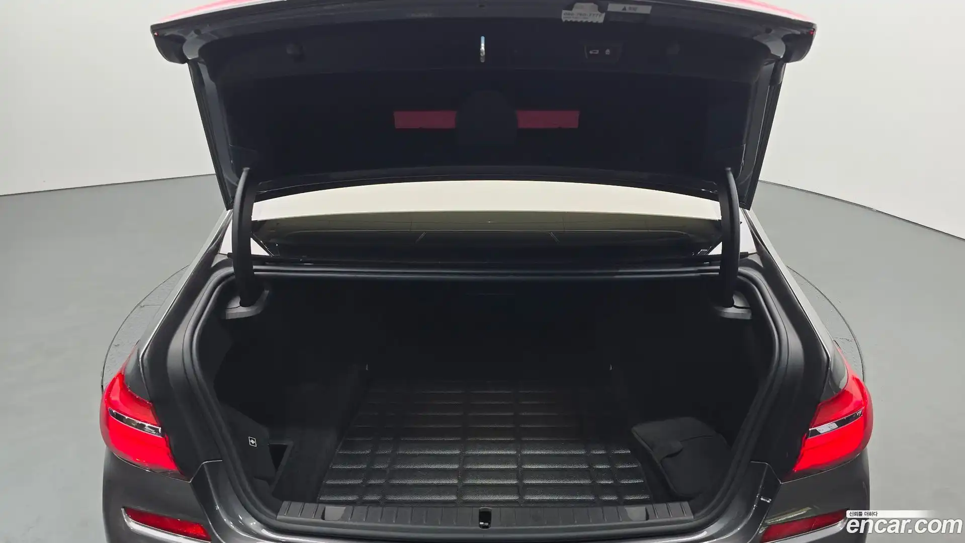 7-Series BMW 2017.3-OPTION-024