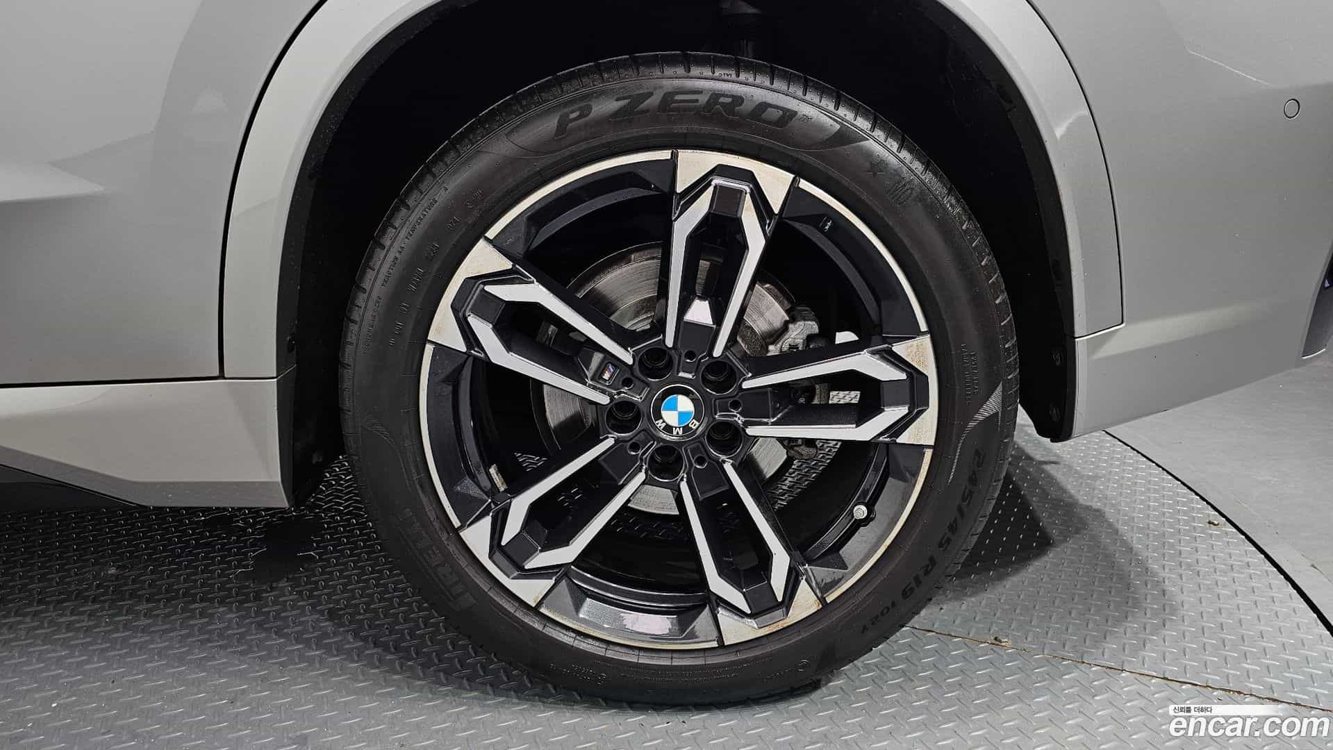 X1 BMW 2023.10-OUTER-031