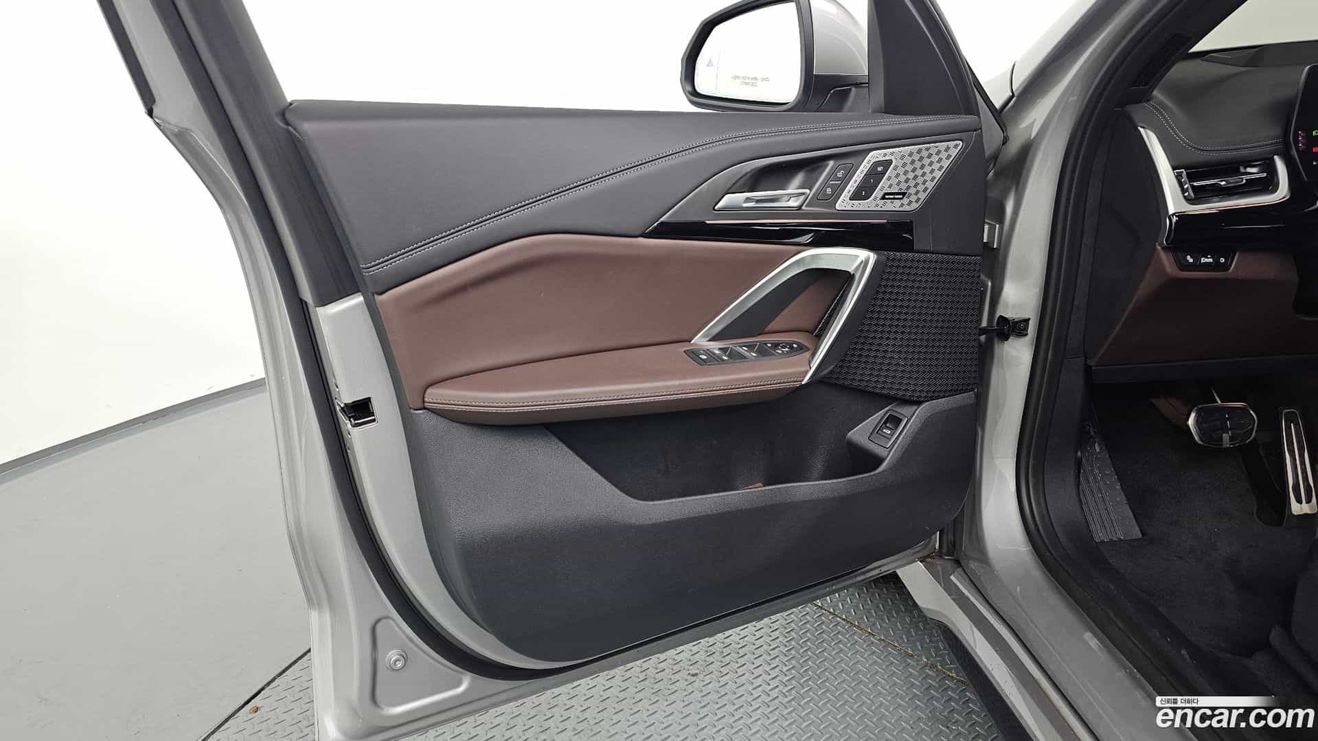 X1 BMW 2023.10-INNER-034