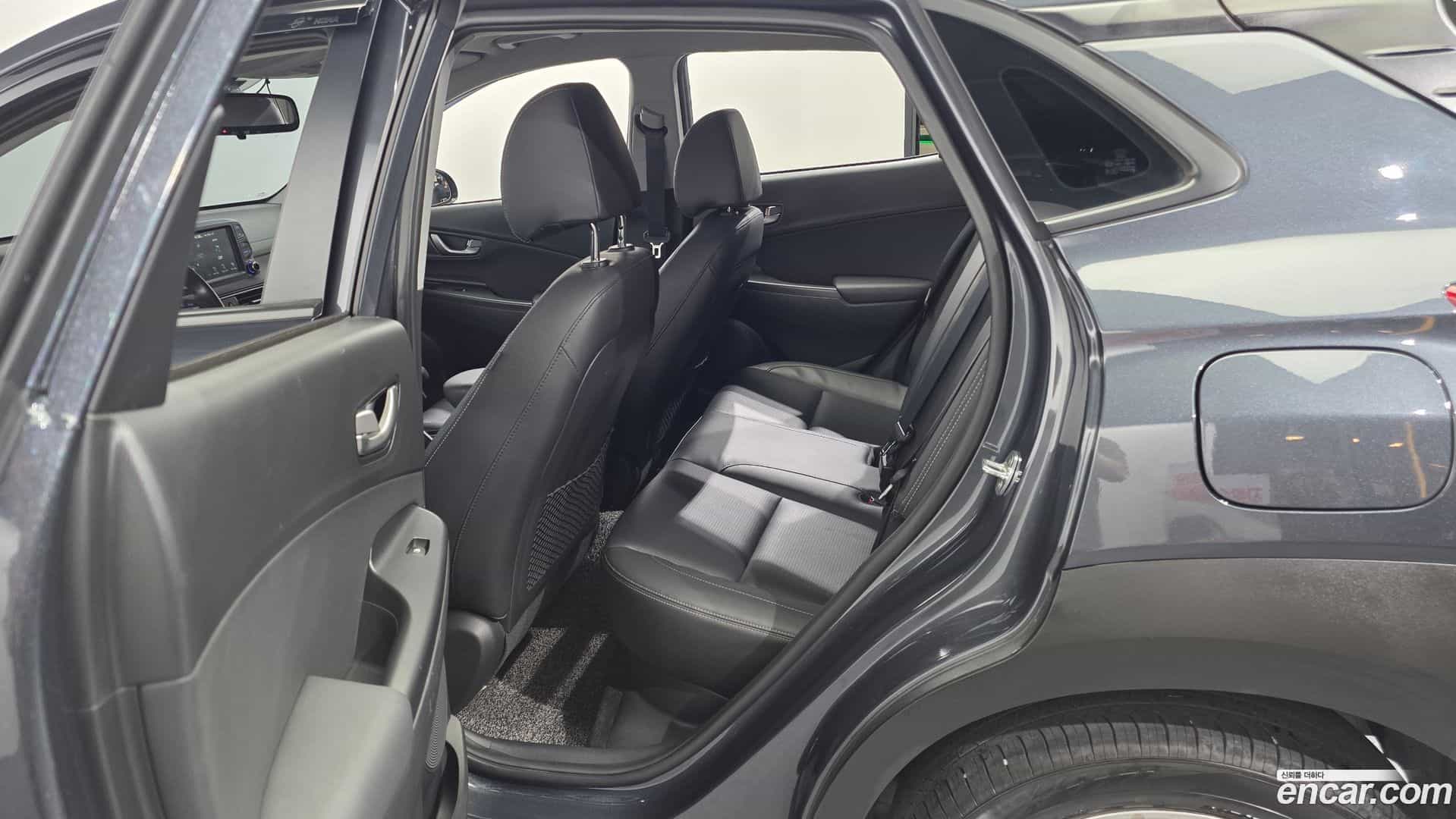 Kona Hyundai 2017.9-OPTION-015