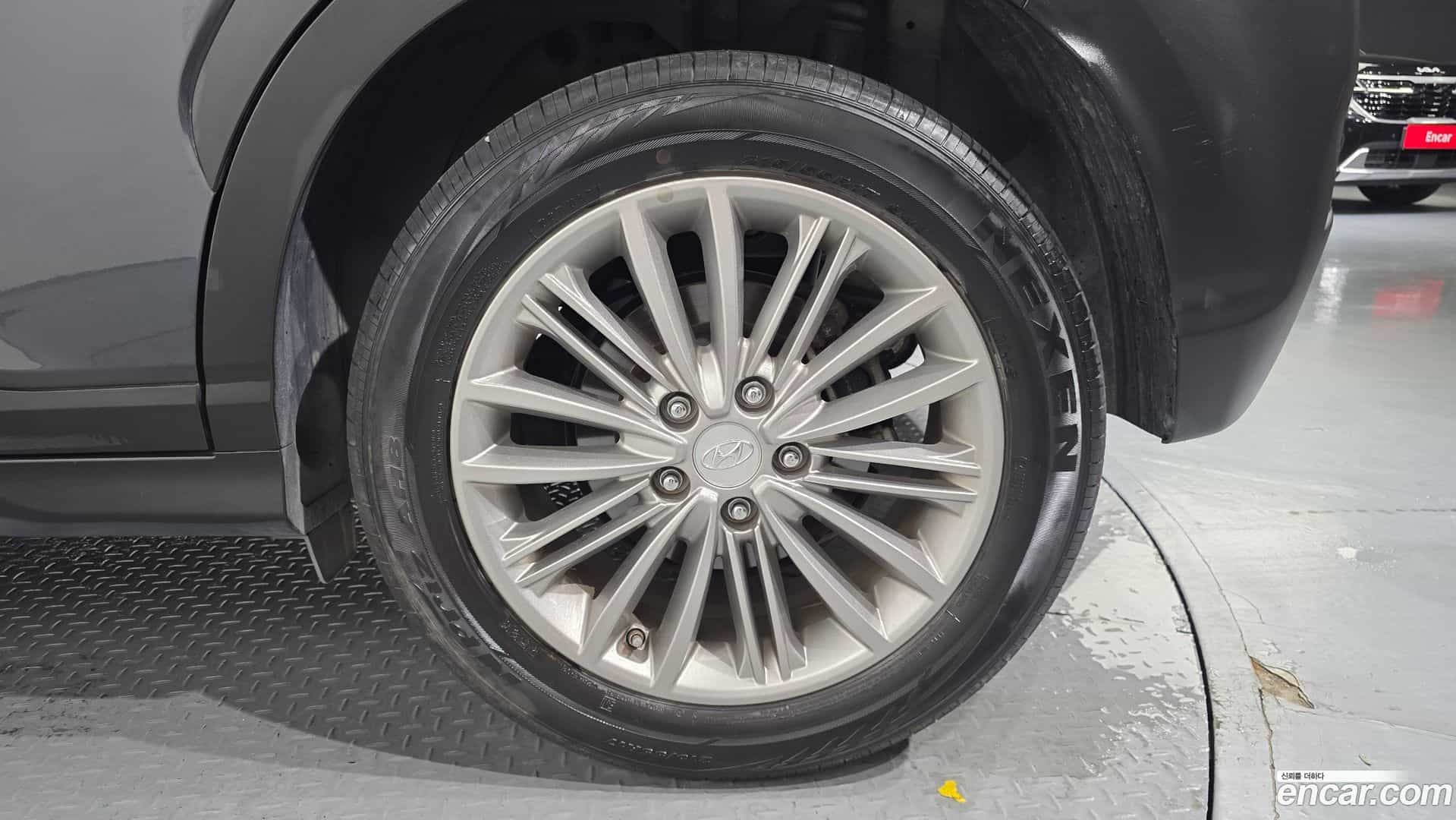 Kona Hyundai 2017.9-OUTER-031