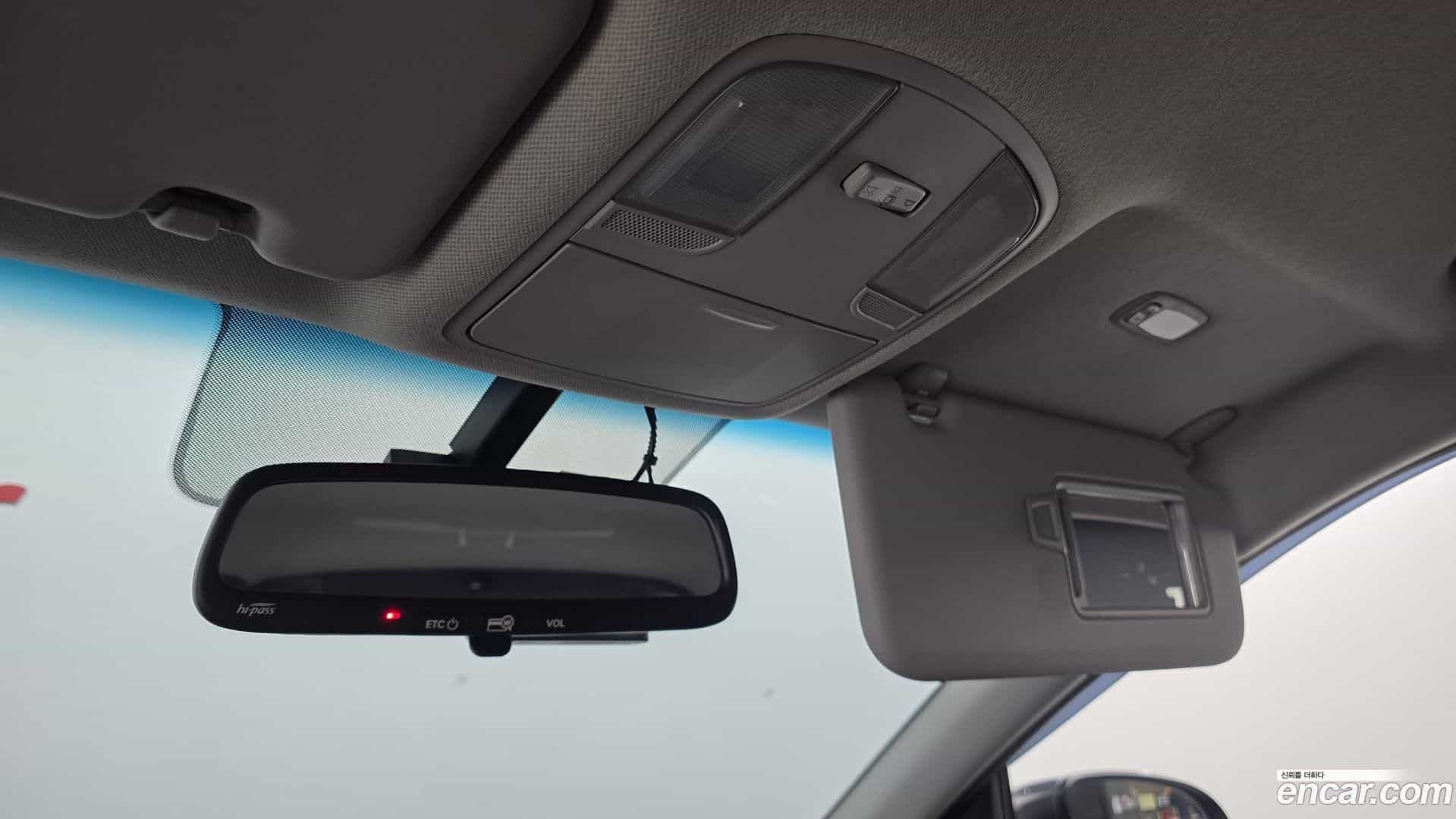 Kona Hyundai 2017.9-OPTION-041