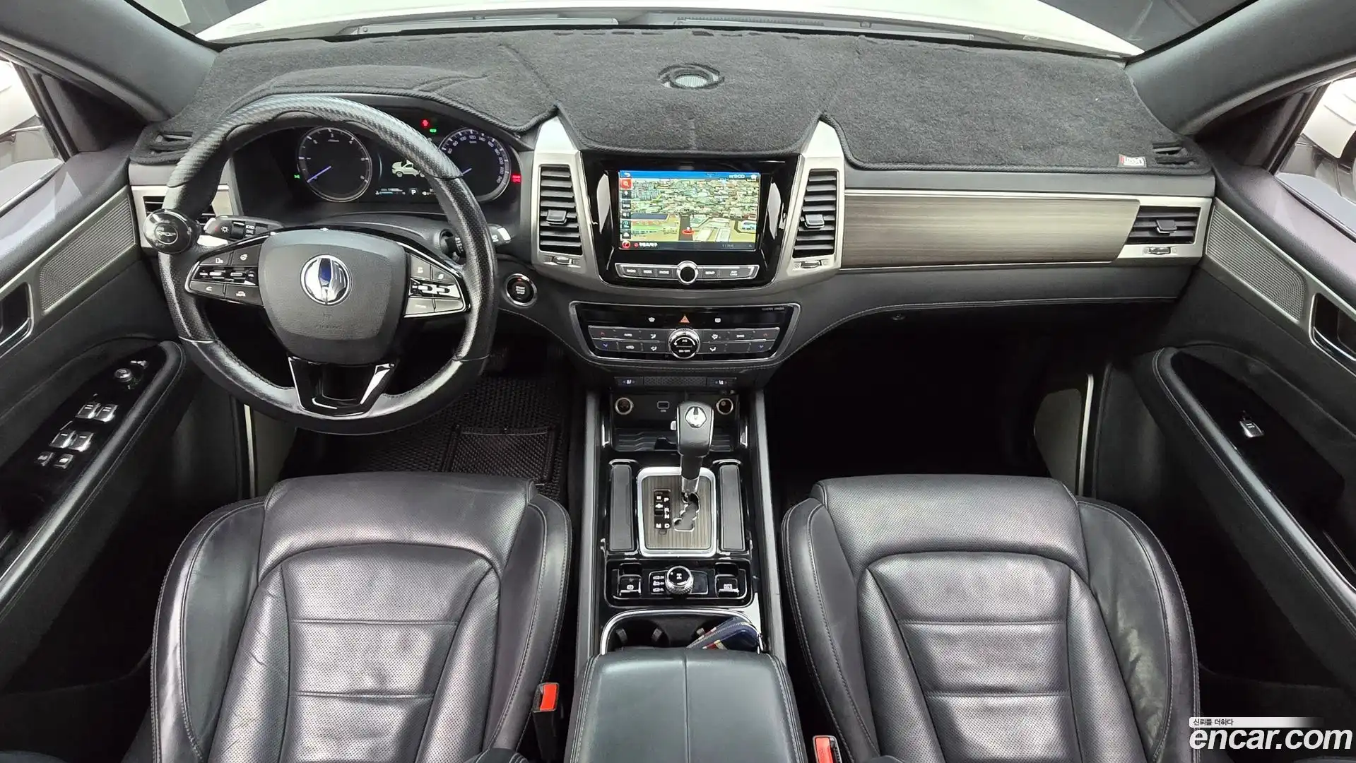 Rexton KG Mobility 2017.10-INNER-007