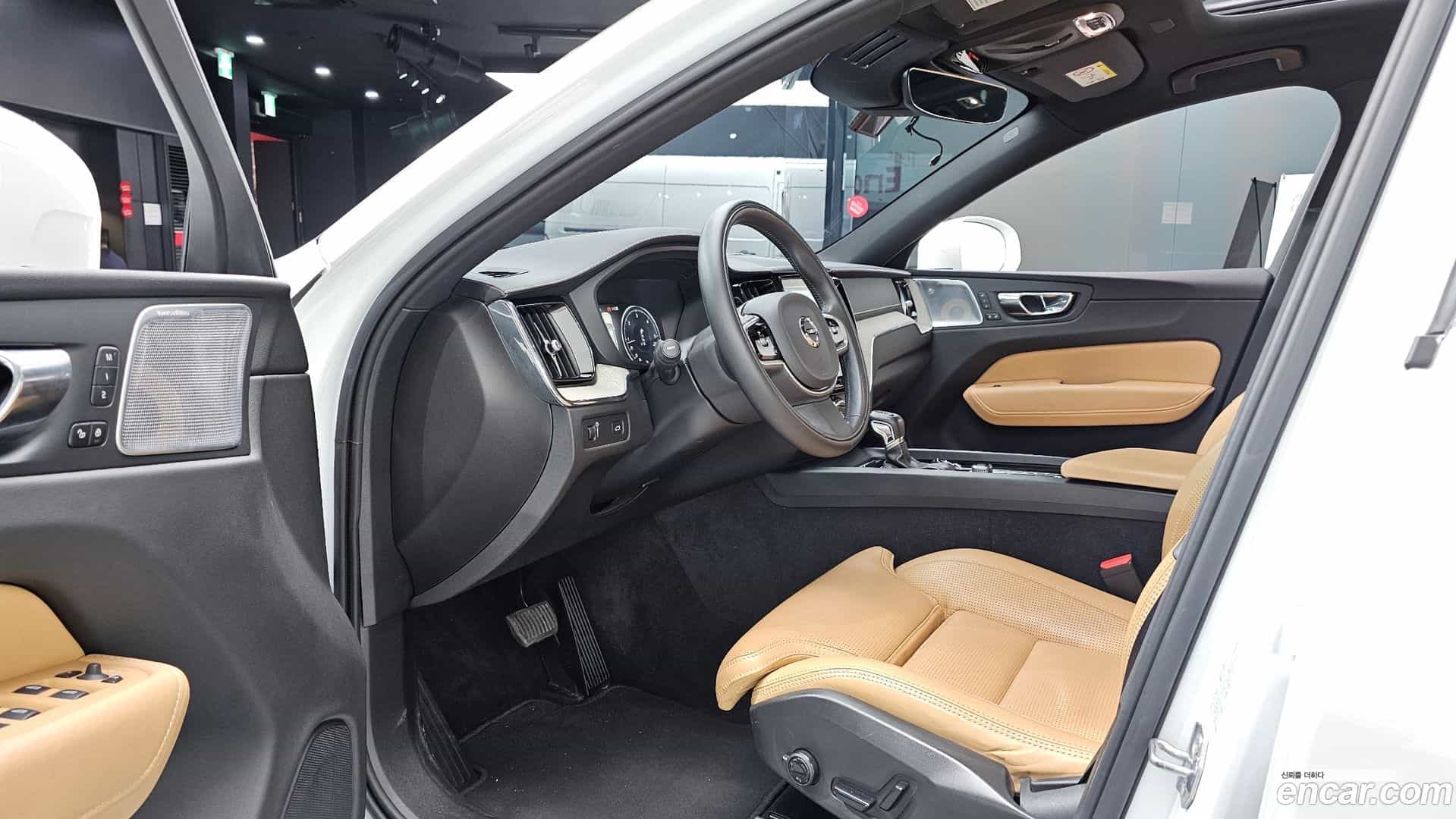 XC60 Volvo 2019.7-INNER-010