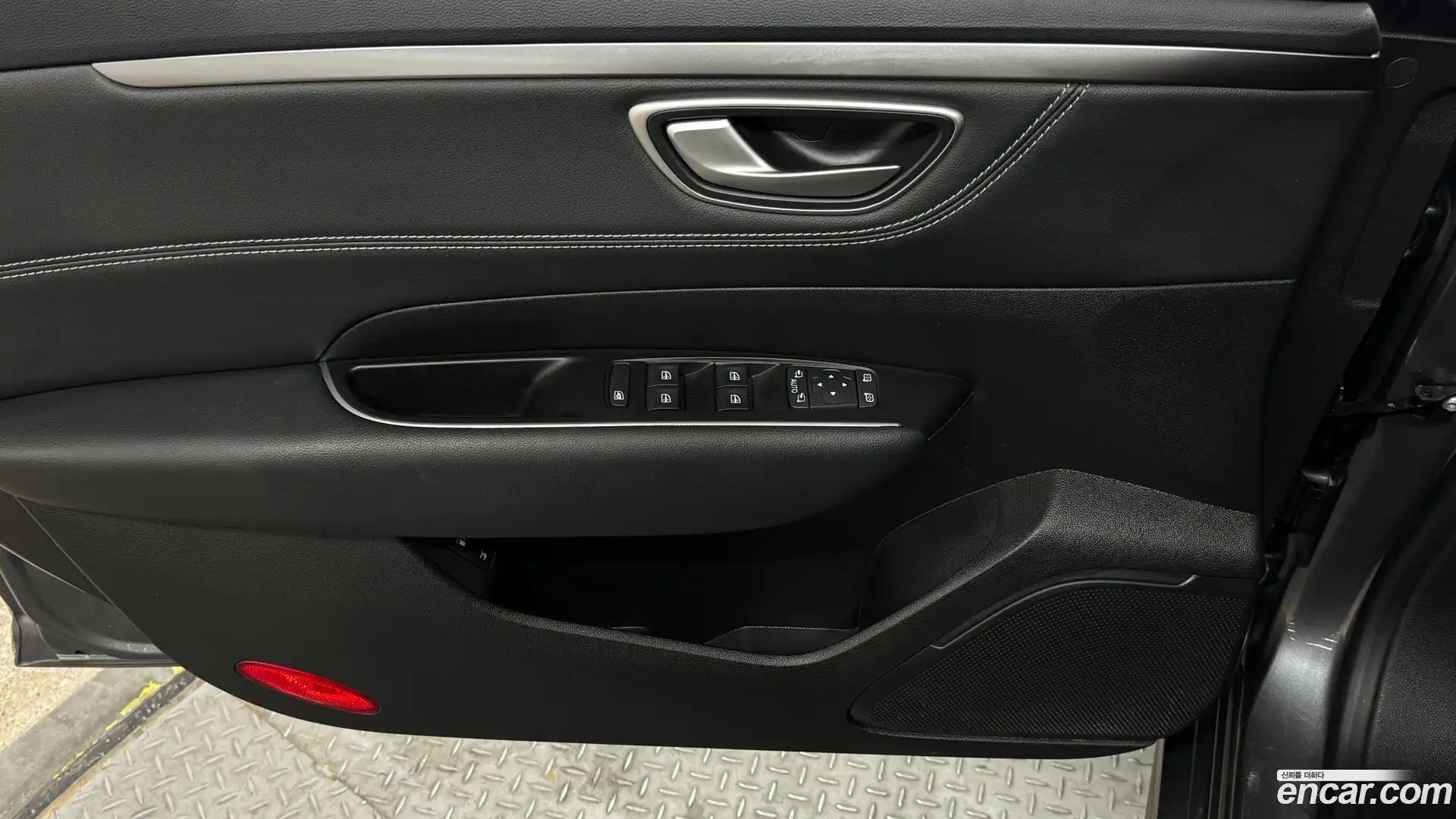 SM6 Renault Korea 2024.8-INNER-010