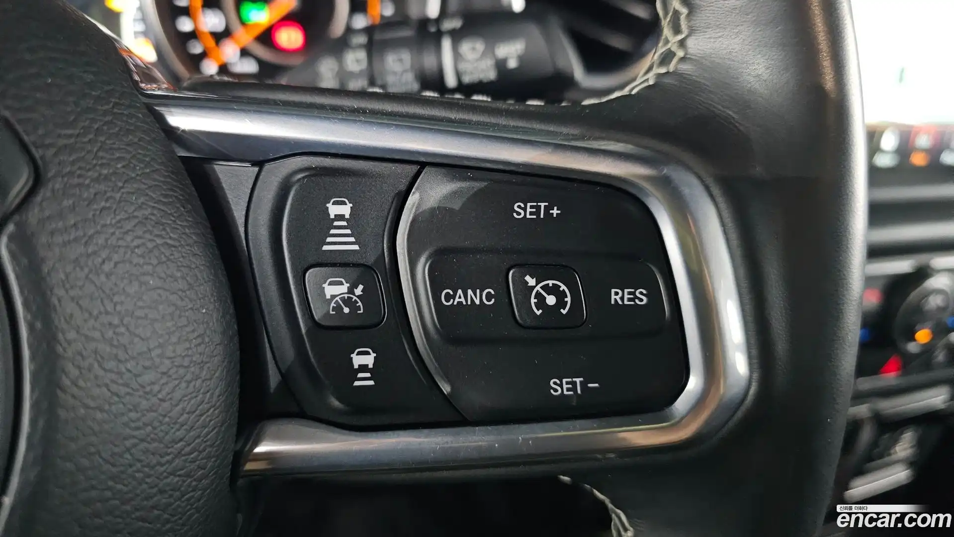 Wrangler Jeep 2021.2-OPTION-023