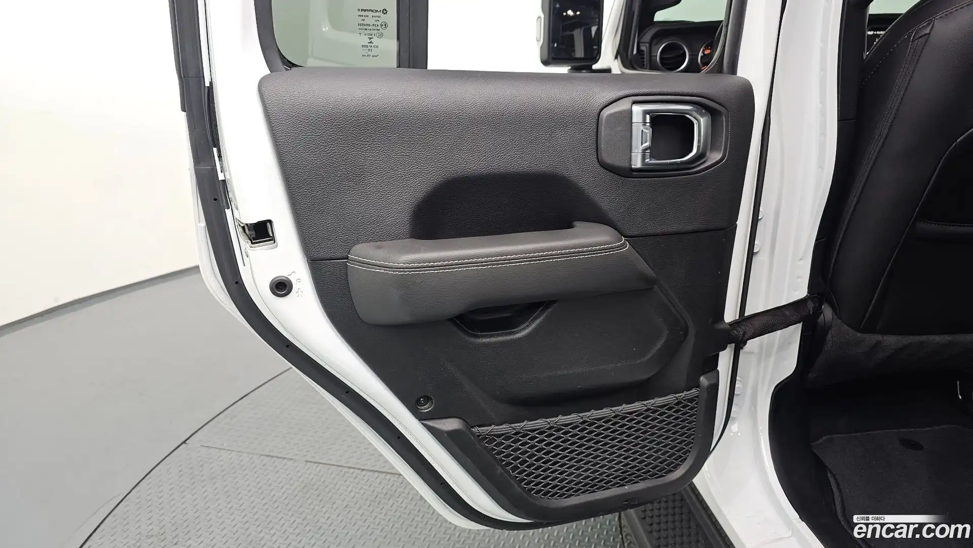 Wrangler Jeep 2021.2-INNER-035