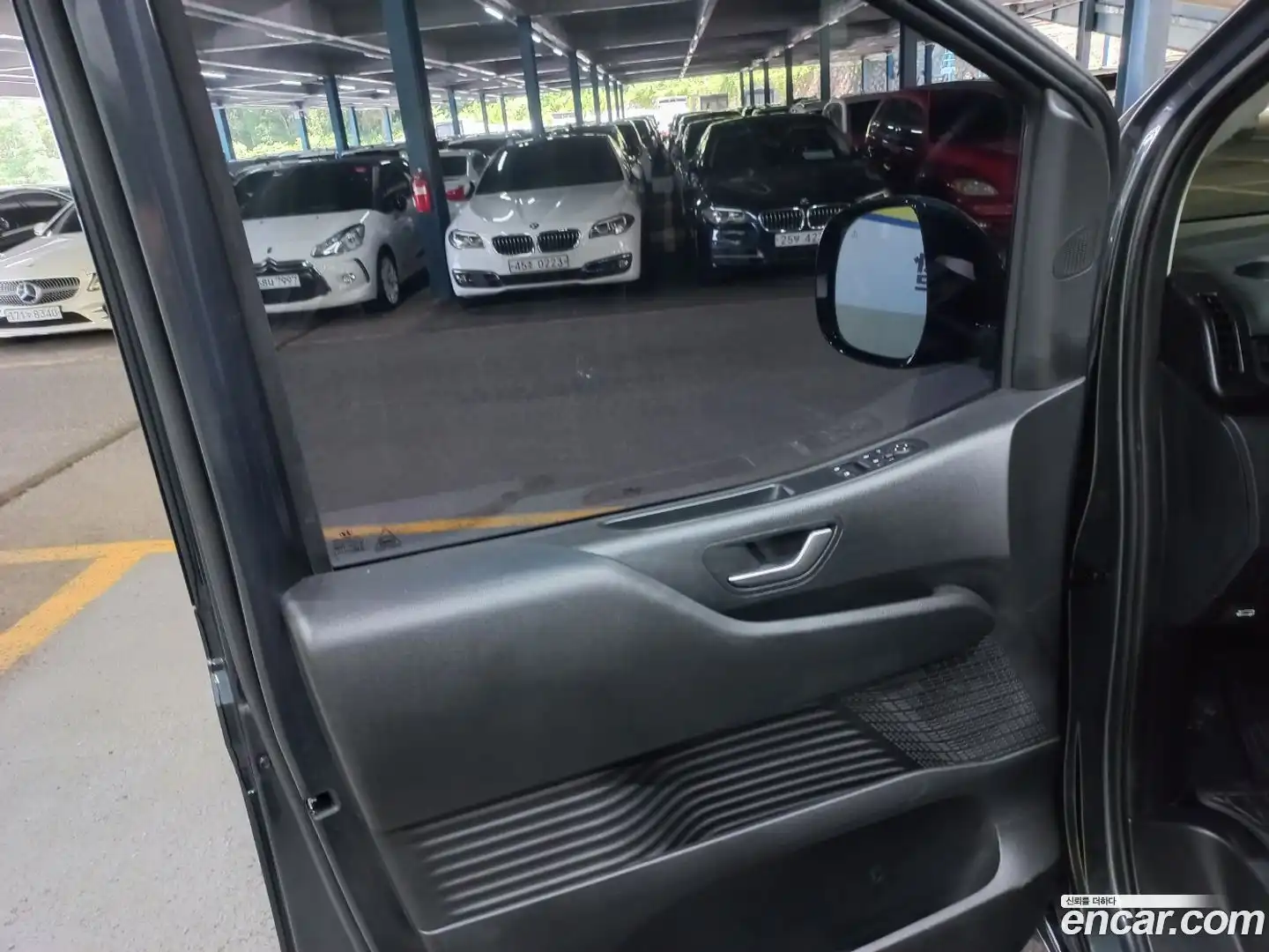 Staria Hyundai 2024.10-OPTION-020
