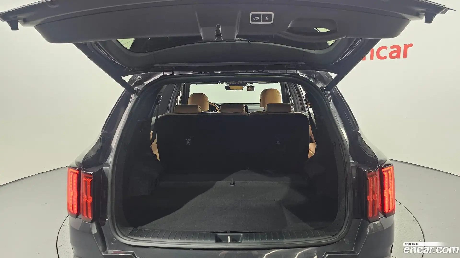 Sorento Kia 2023.3-OPTION-023