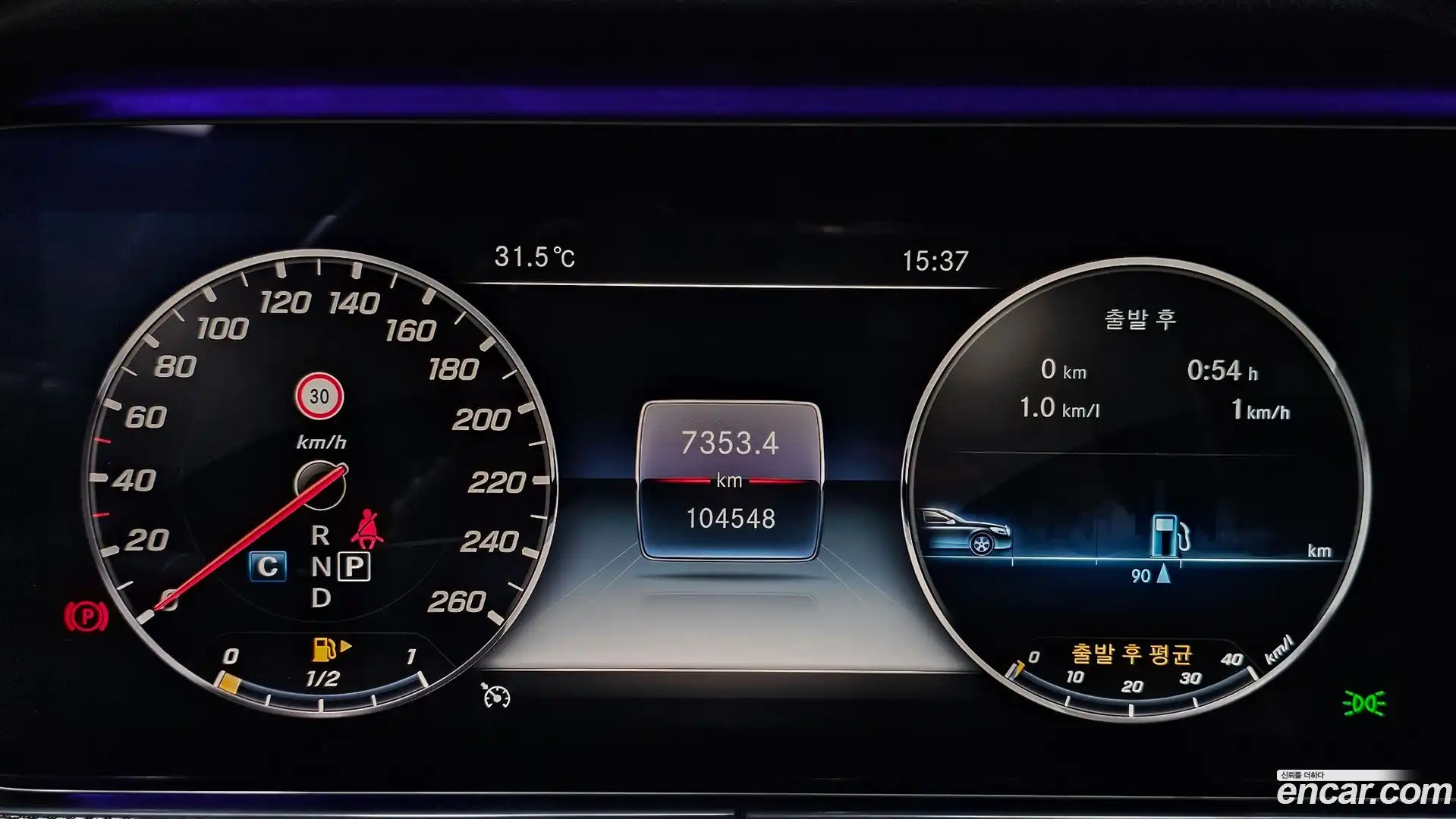 CLS-Class Mercedes-Benz 2019.11-INNER-008