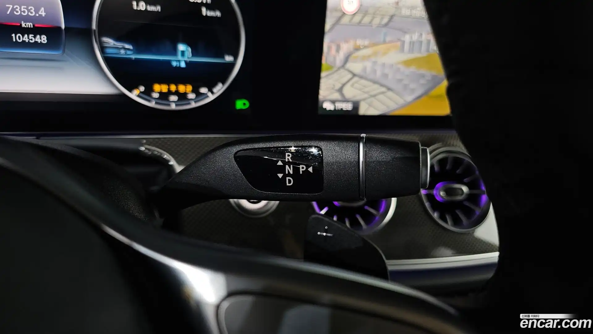 CLS-Class Mercedes-Benz 2019.11-INNER-009