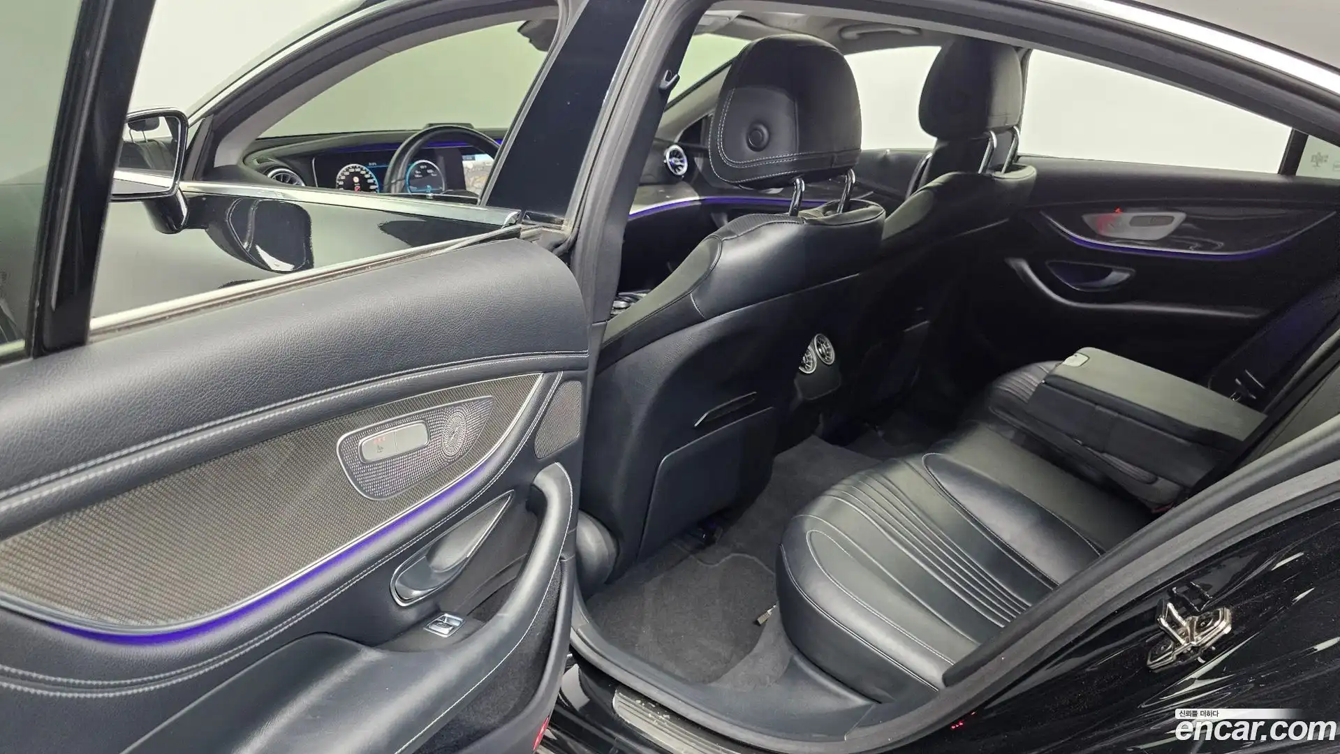 CLS-Class Mercedes-Benz 2019.11-OPTION-015
