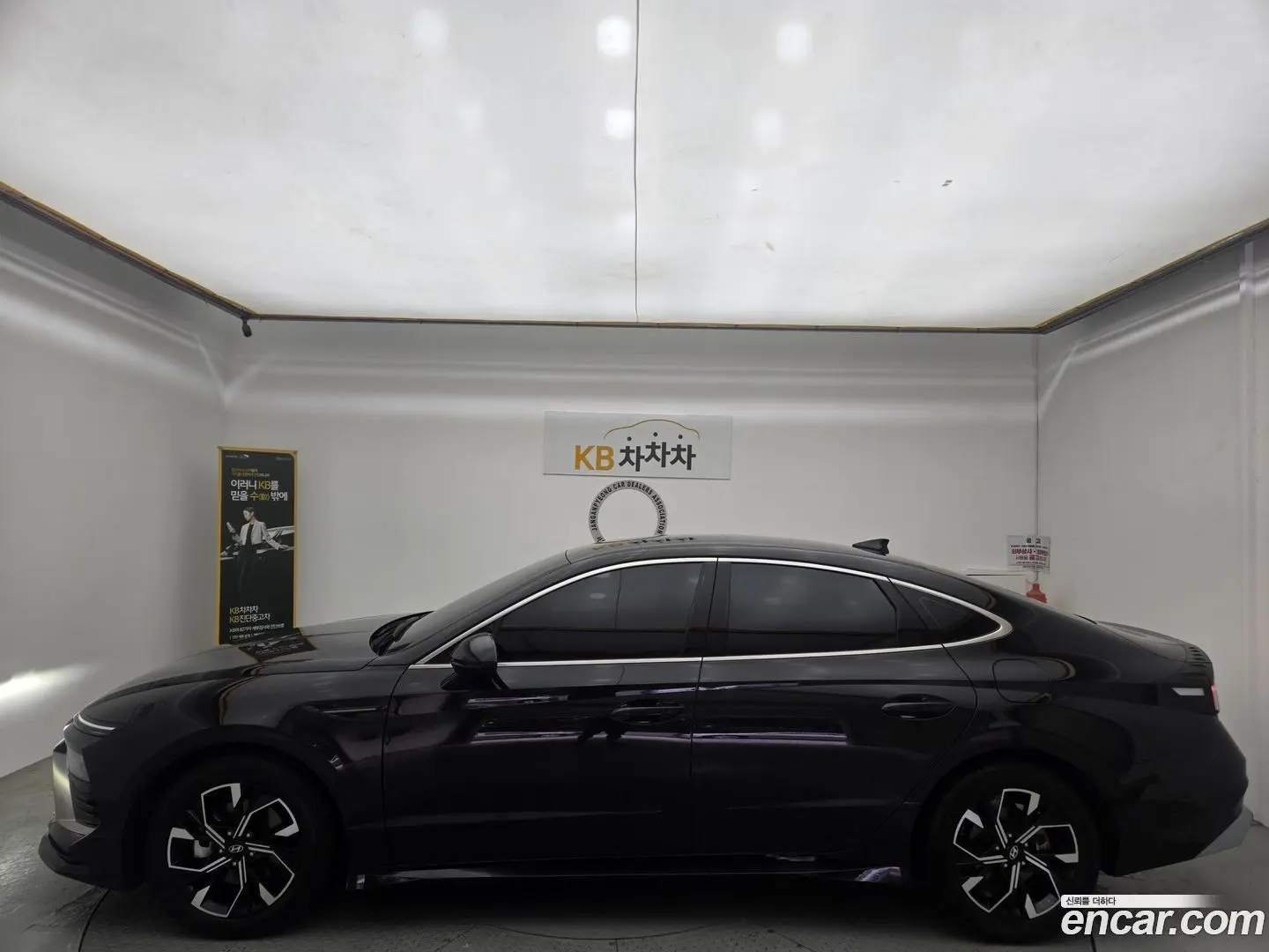 Main__Slider__Photo:Sonata Hyundai 2024.8-1