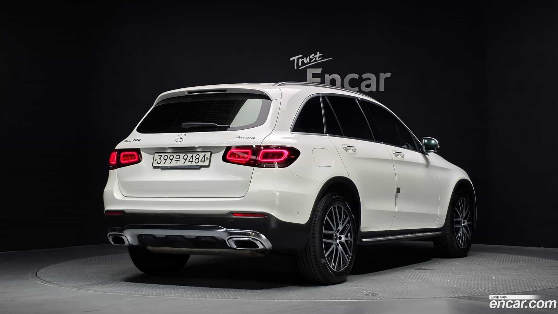 GLC-Class Mercedes-Benz 2020.2-OUTER-002
