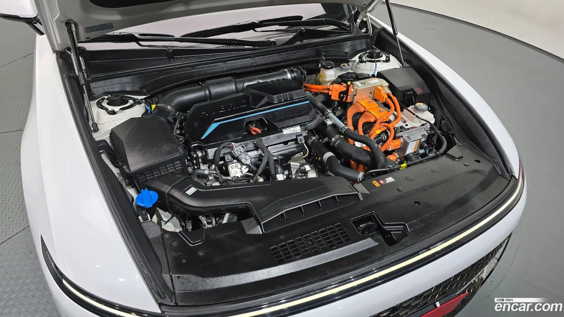Grandeur Hyundai 2023.9-OUTER-006