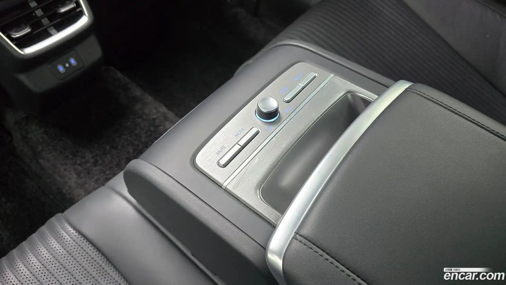 Grandeur Hyundai 2023.9-OPTION-020