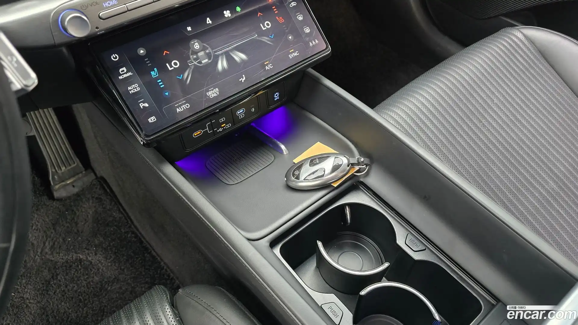 Grandeur Hyundai 2023.9-OPTION-023
