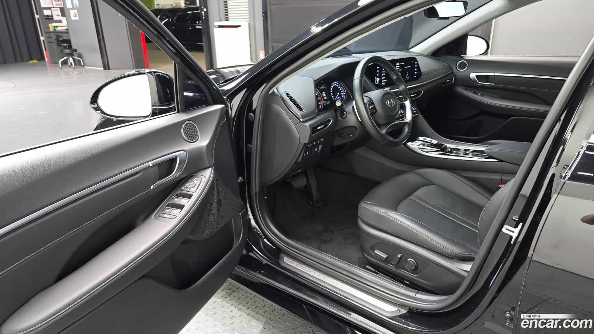 Sonata Hyundai 2022.4-INNER-010