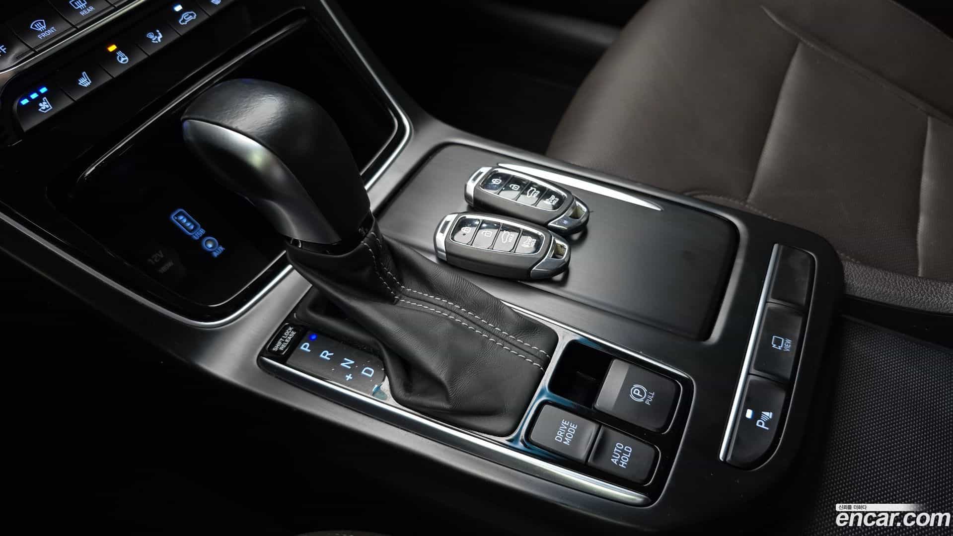 Grandeur Hyundai 2019.4-INNER-009