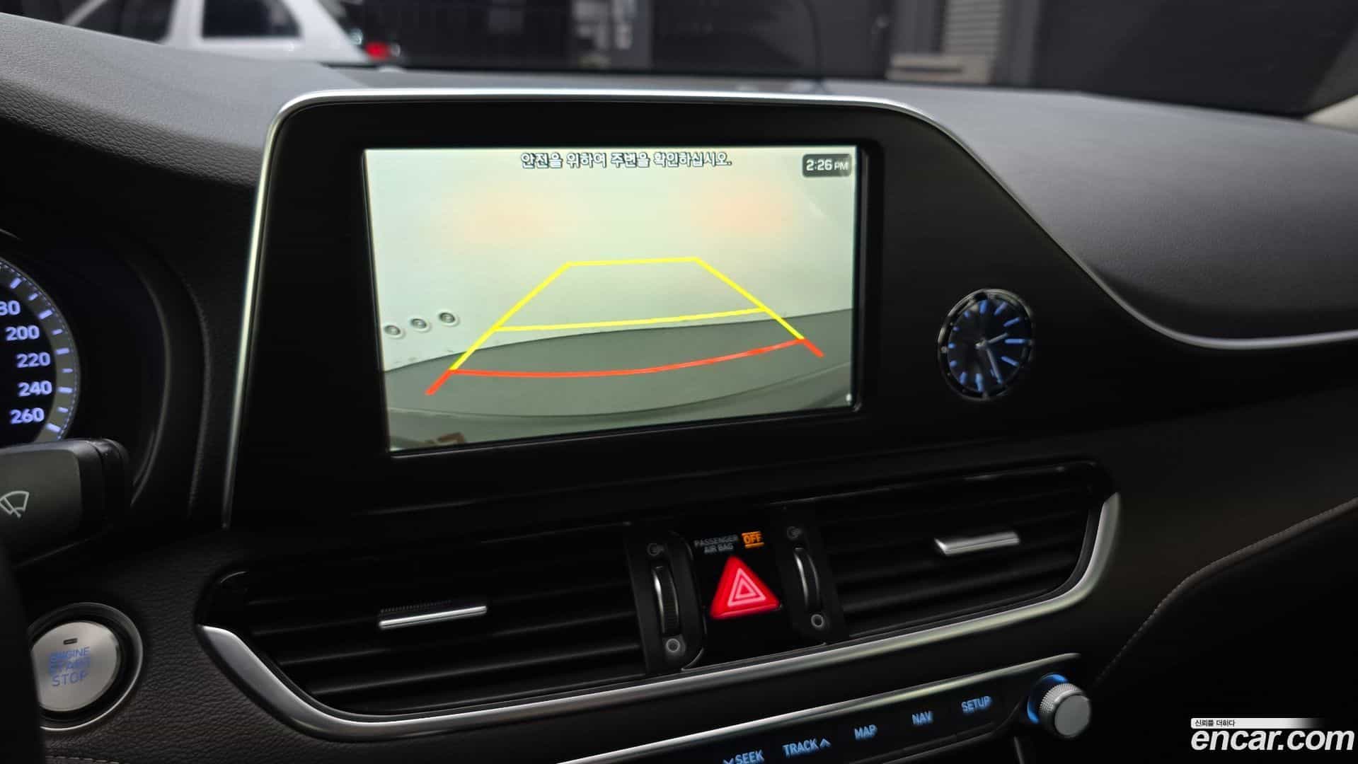 Grandeur Hyundai 2019.4-OPTION-021