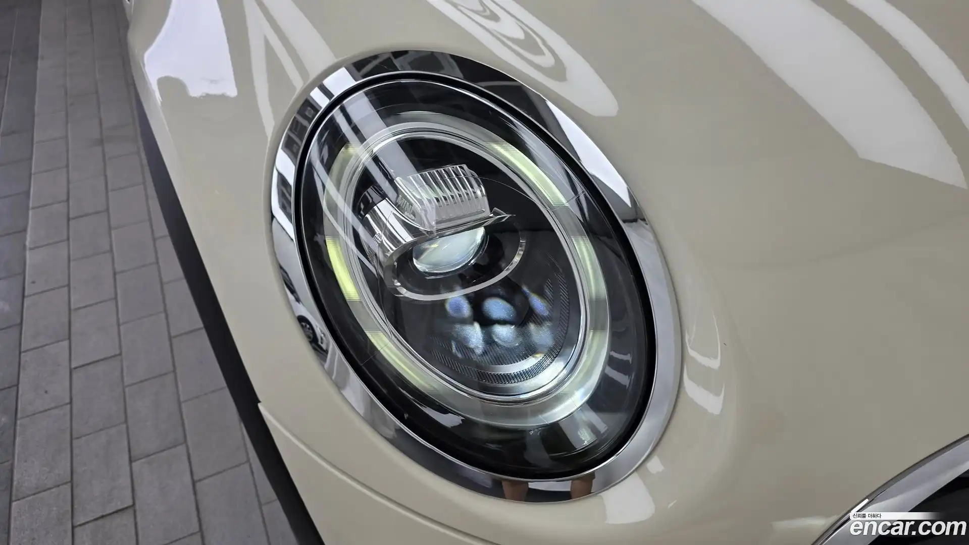 Cooper Mini 2020.4-OUTER-032