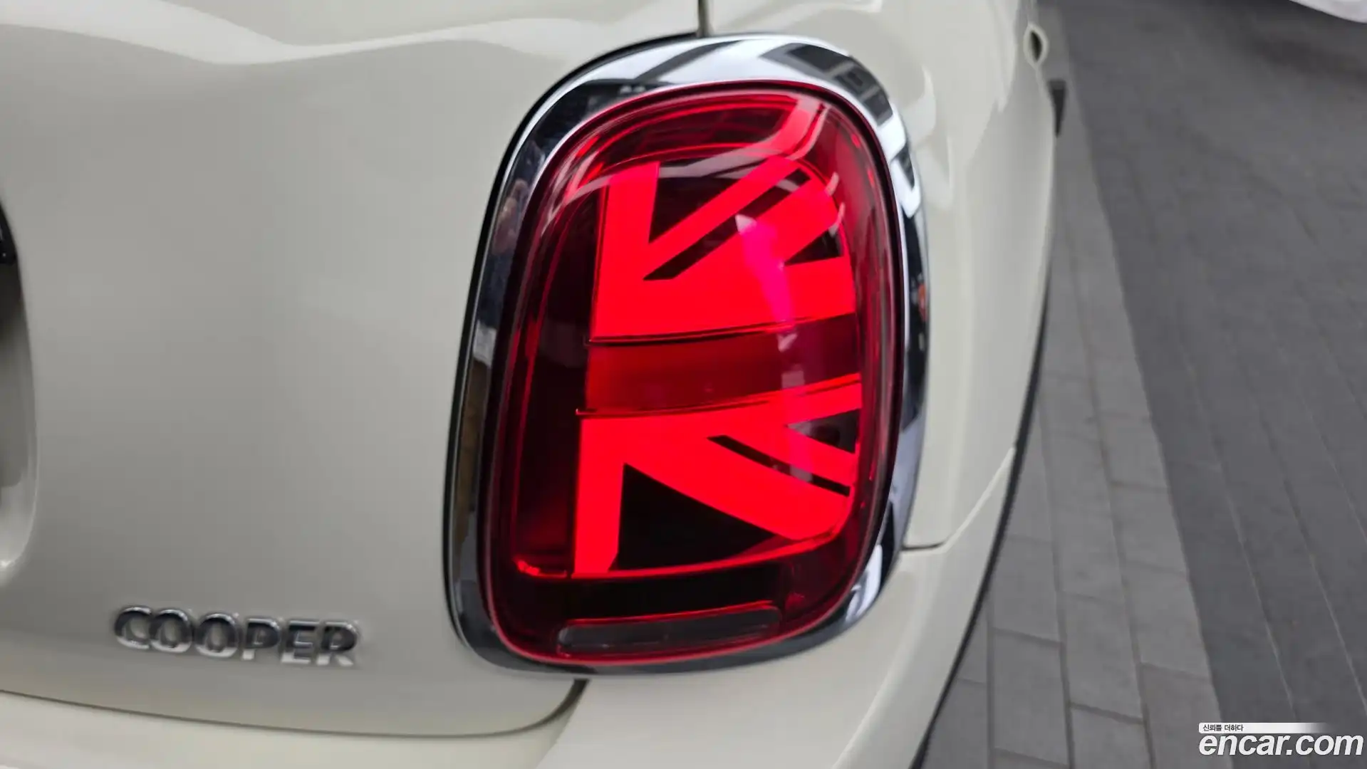 Cooper Mini 2020.4-OUTER-033