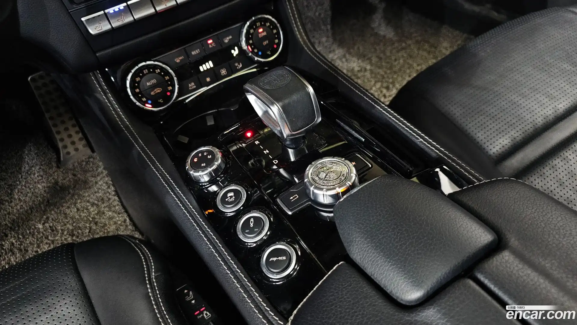 CLS-Class Mercedes-Benz 2016.6-INNER-009