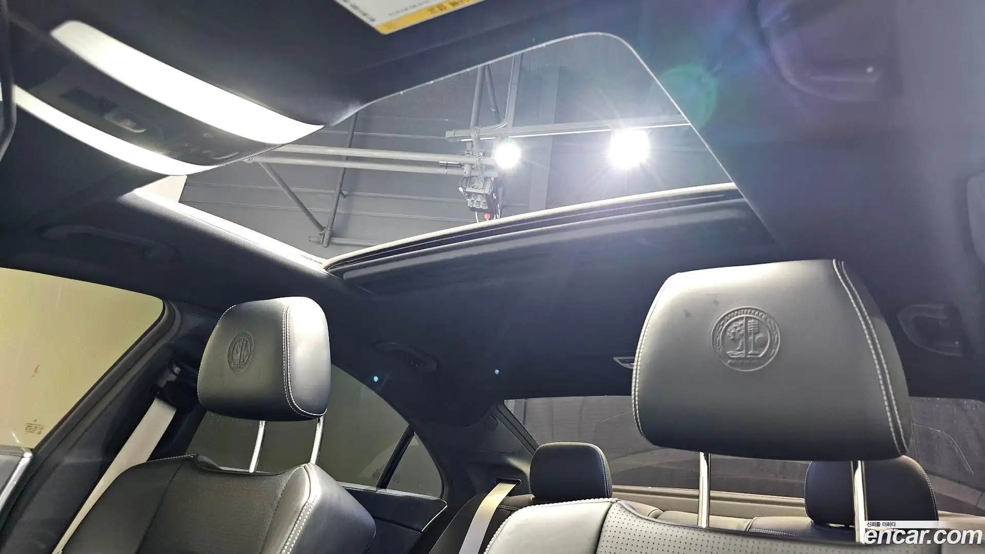 CLS-Class Mercedes-Benz 2016.6-OPTION-019